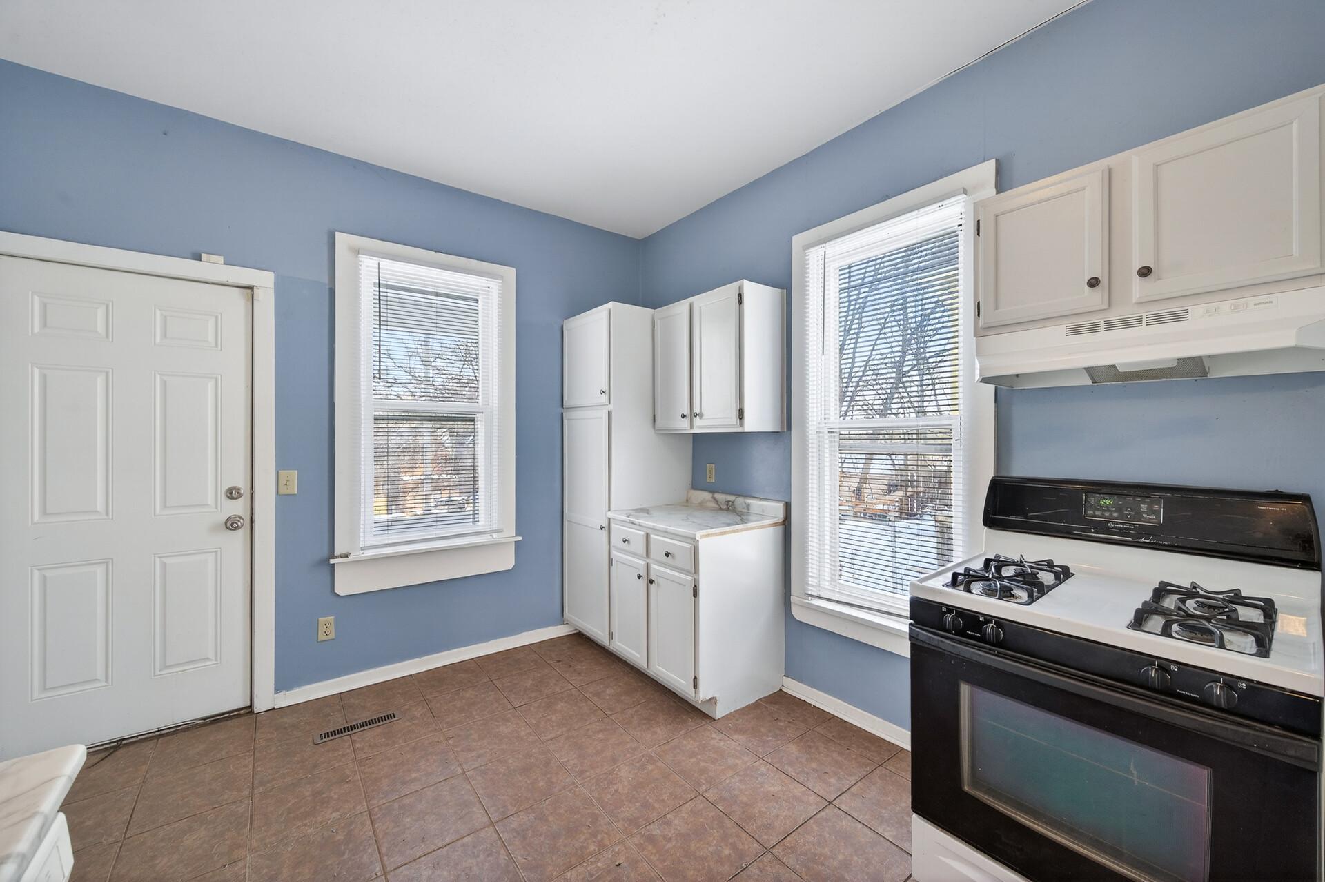 View of Residential Income at 2622 4th Street, Minneapolis MN 55411, Minneapolis (15 of 45) - Mike Wilen | Minnesota Team Real Estate