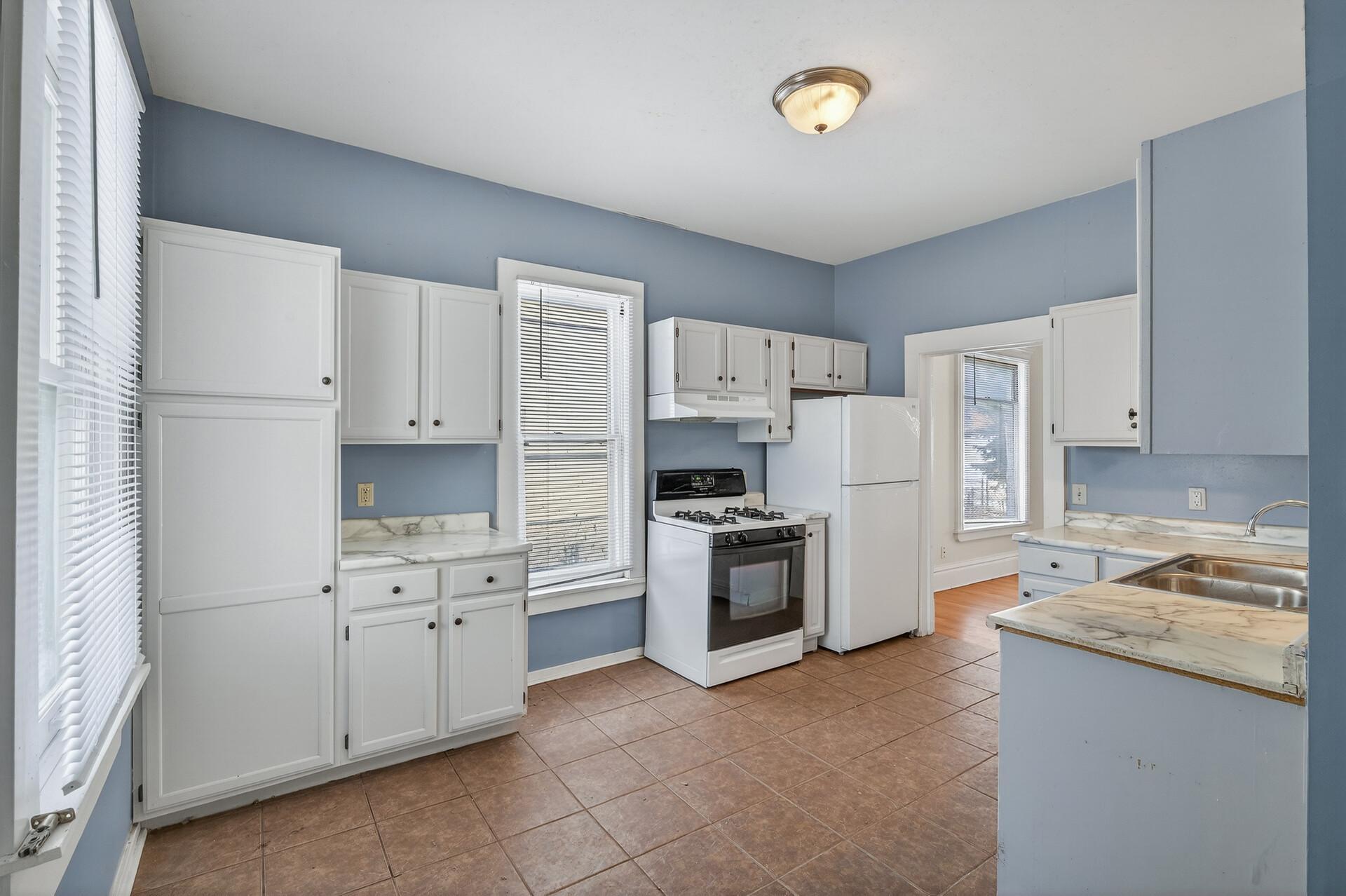 View of Residential Income at 2622 4th Street, Minneapolis MN 55411, Minneapolis (17 of 45) - Mike Wilen | Minnesota Team Real Estate