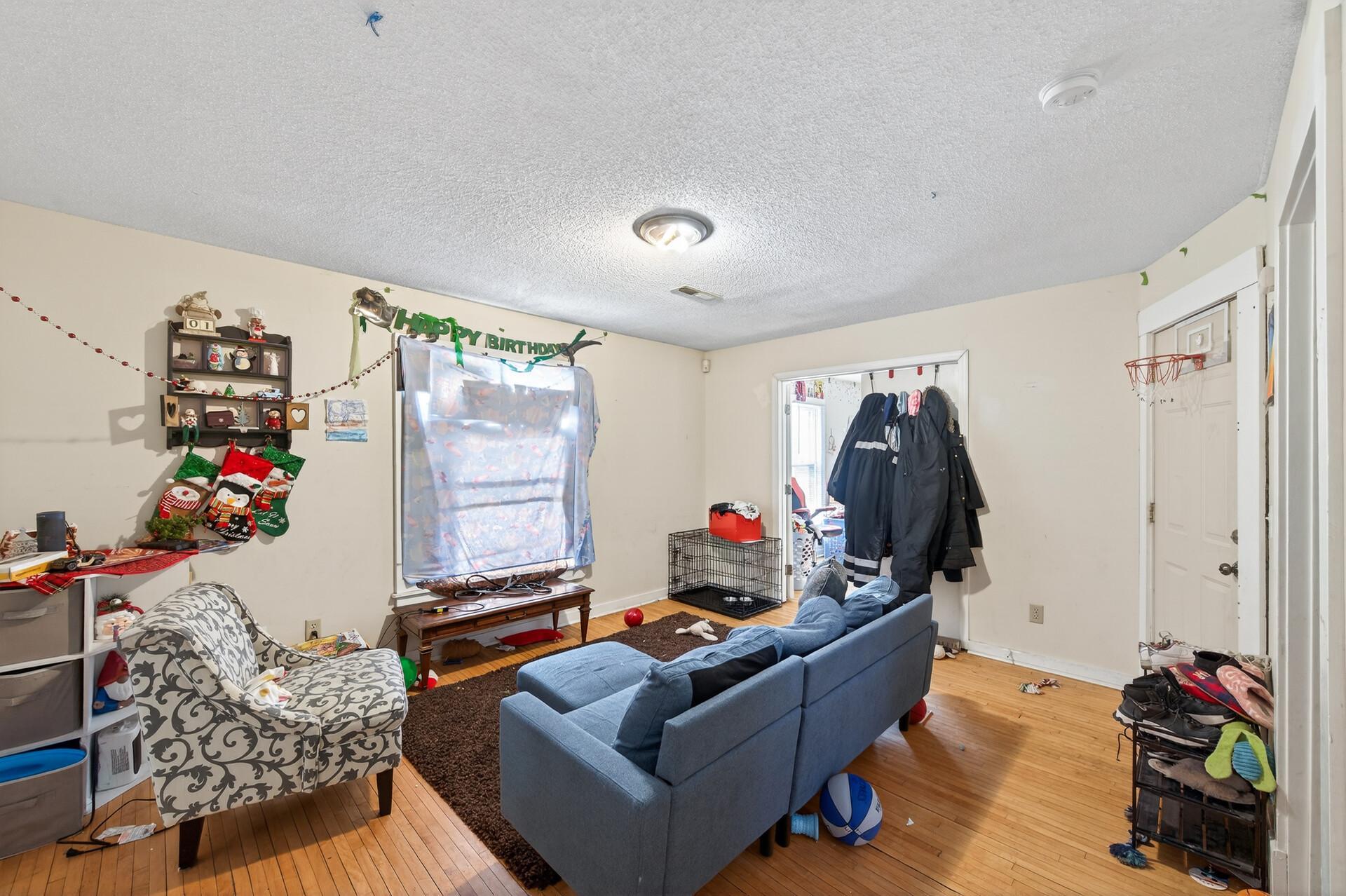 View of Residential Income at 2622 4th Street, Minneapolis MN 55411, Minneapolis (26 of 45) - Mike Wilen | Minnesota Team Real Estate