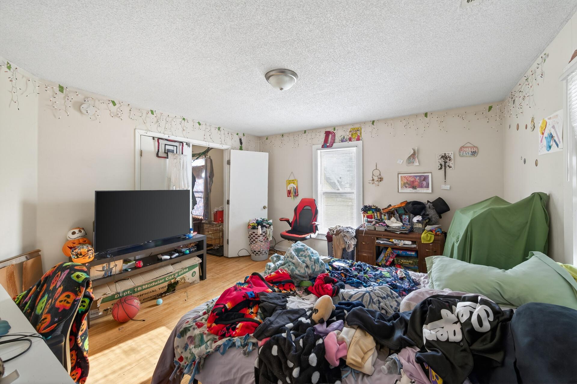 View of Residential Income at 2622 4th Street, Minneapolis MN 55411, Minneapolis (34 of 45) - Mike Wilen | Minnesota Team Real Estate