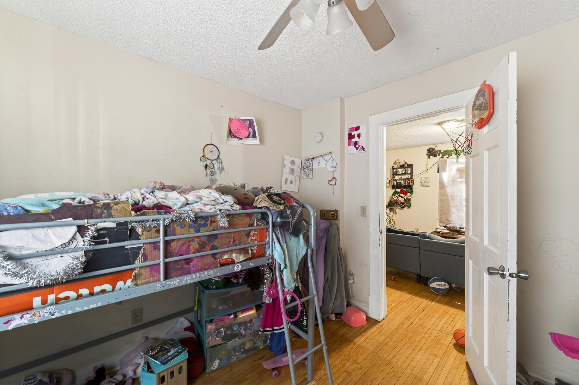 View of Residential Income at 2622 4th Street, Minneapolis MN 55411, Minneapolis (36 of 45) - Mike Wilen | Minnesota Team Real Estate