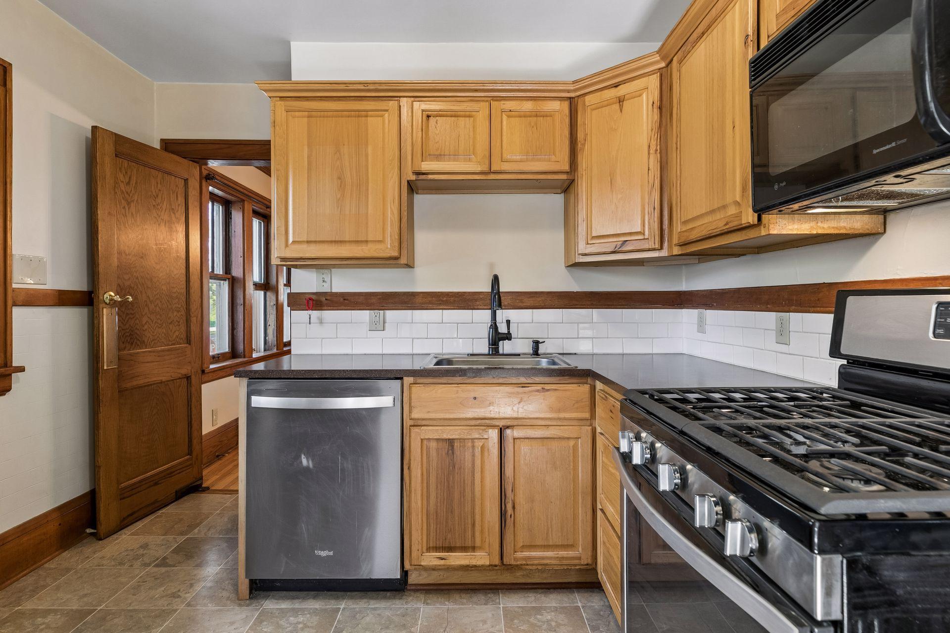 View of Residential at 1960 Ivy Avenue, Saint Paul MN 55119, Saint Paul (8 of 25) - Mike Wilen | Minnesota Team Real Estate