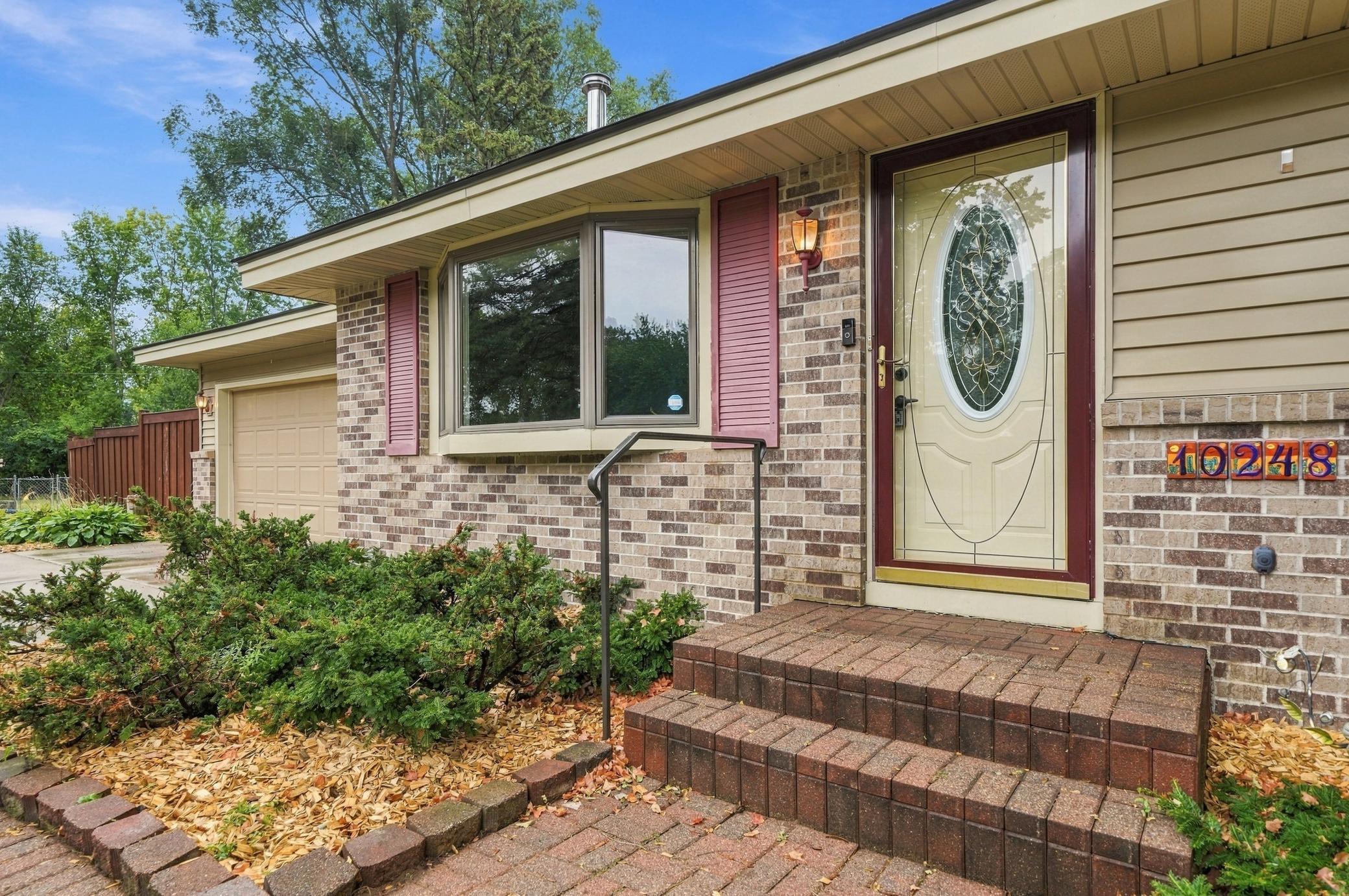 View of Residential at 10248 Washburn Circle, Bloomington MN 55431, Bloomington (2 of 40) - Mike Wilen | Minnesota Team Real Estate