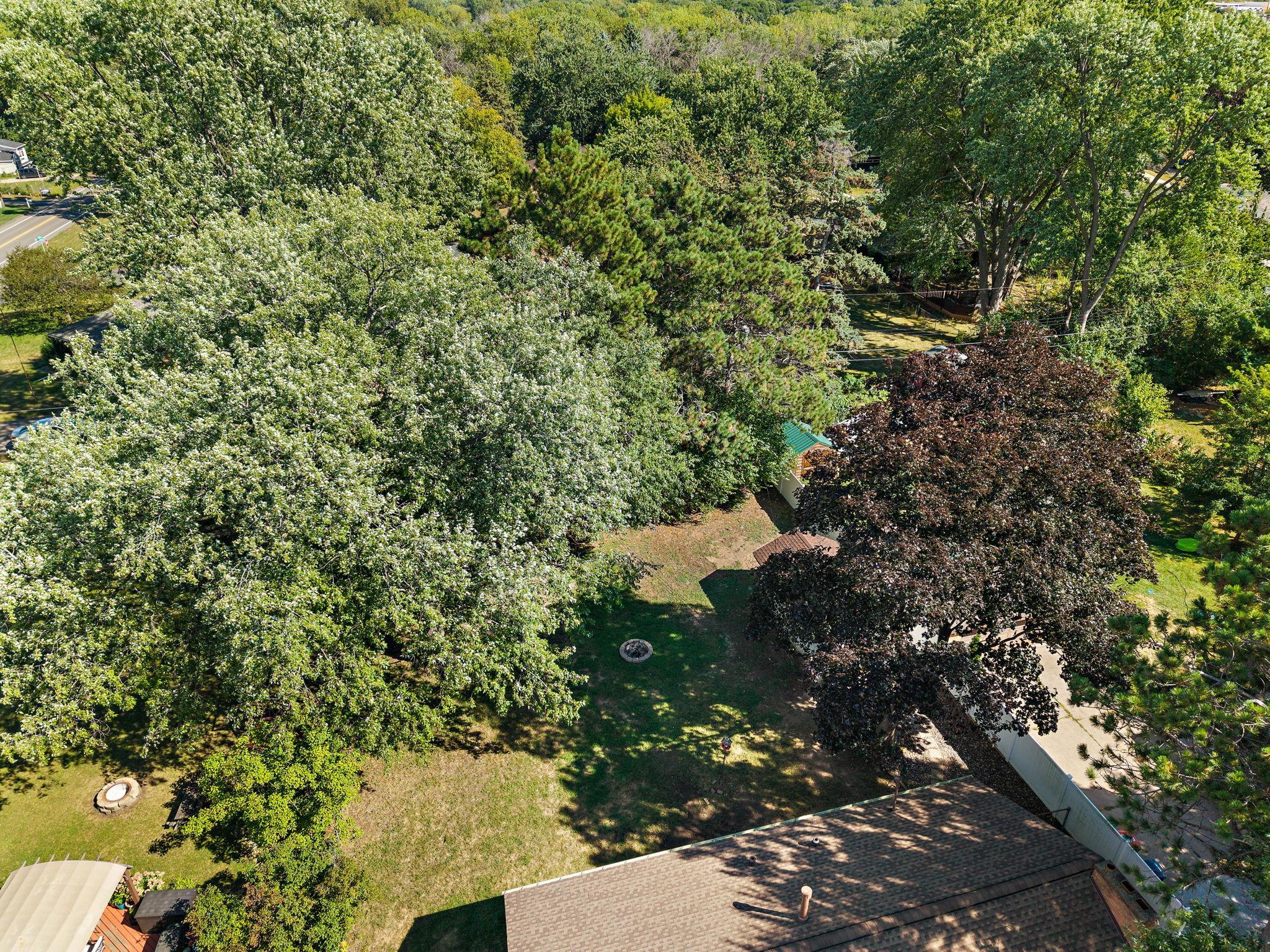 View of Residential at 2624 Bittersweet Lane, Maplewood MN 55109, Maplewood (13 of 15) - Mike Wilen | Minnesota Team Real Estate