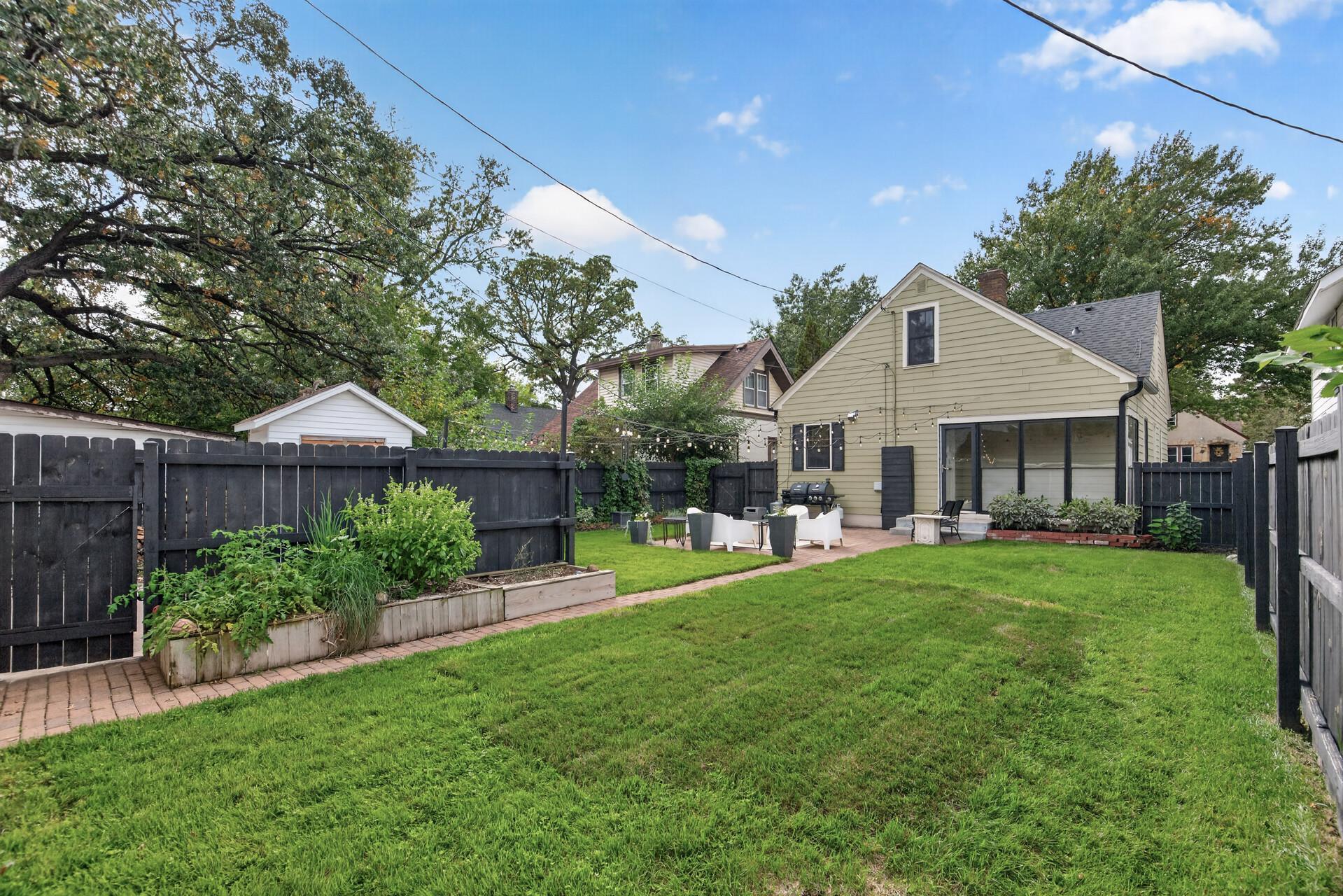 View of Residential at 4430 Oliver Avenue, Minneapolis MN 55412, Minneapolis (28 of 39) - Mike Wilen | Minnesota Team Real Estate