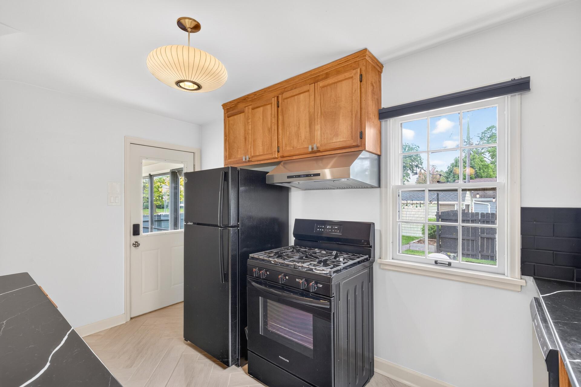 View of Residential at 4430 Oliver Avenue, Minneapolis MN 55412, Minneapolis (8 of 39) - Mike Wilen | Minnesota Team Real Estate