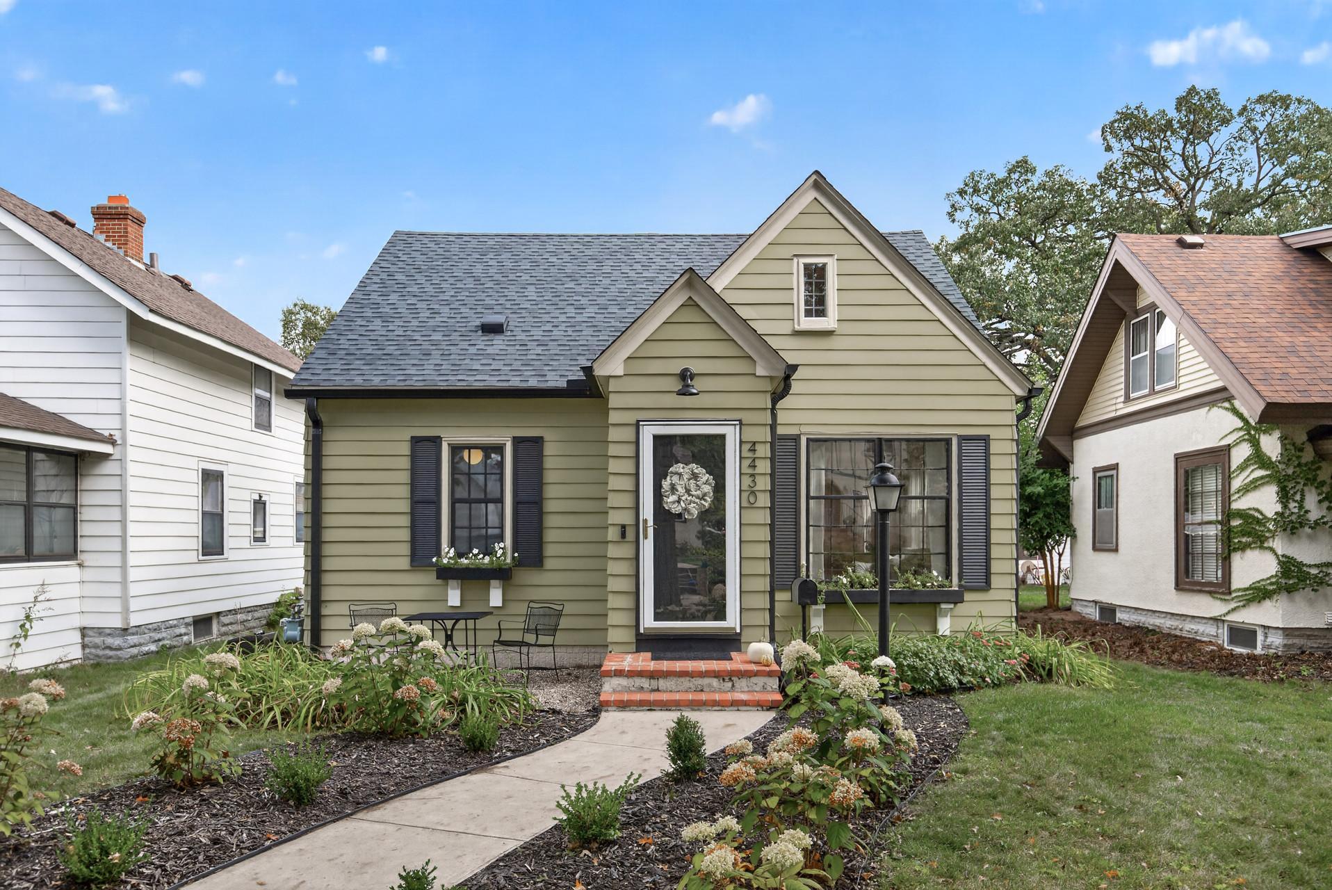 View of Single Family at 4430 Oliver Avenue, Minneapolis - Mike Wilen | Minnesota Team Real Estate