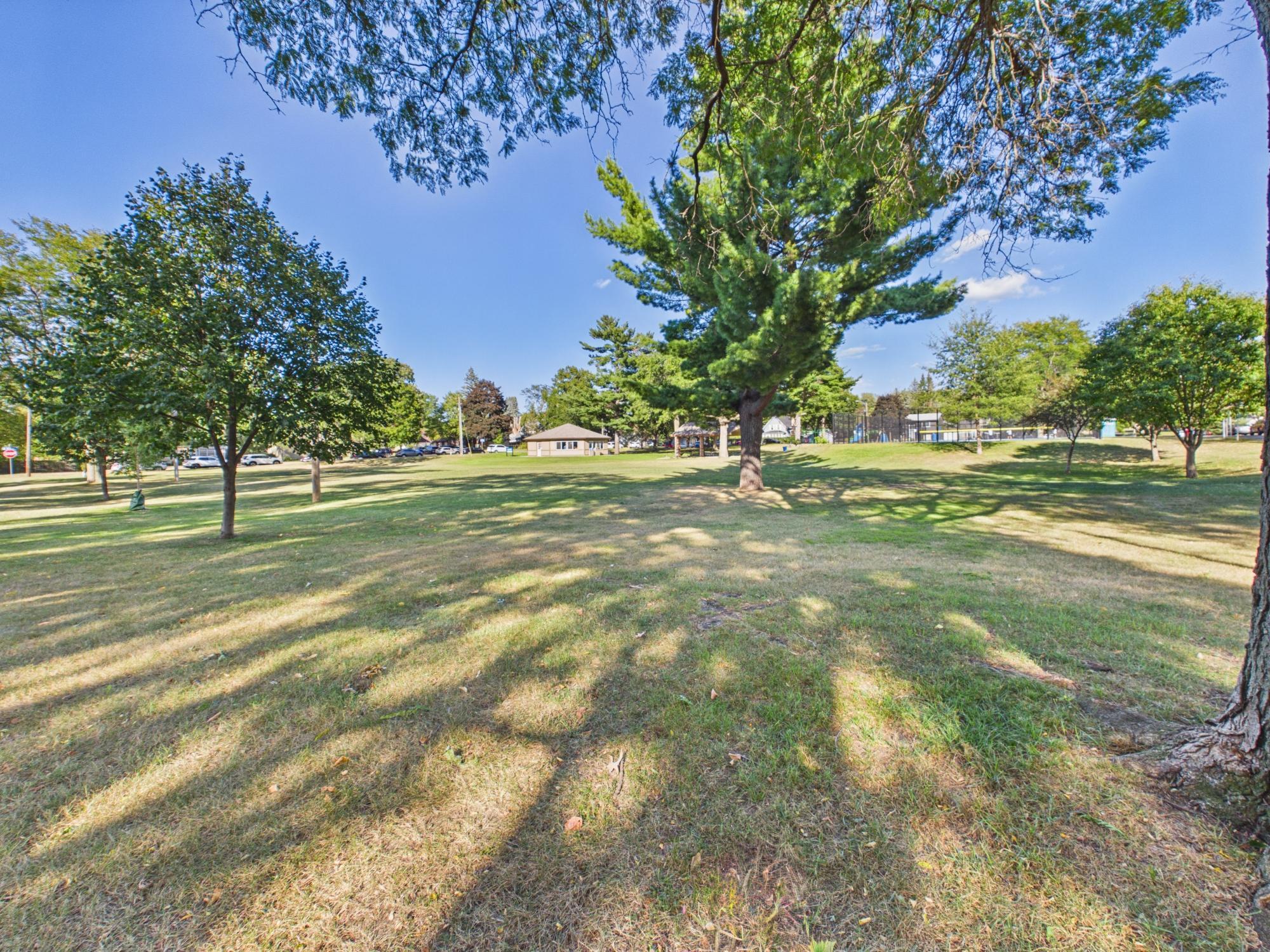 View of Residential at 2253 Charles Street, North Saint Paul MN 55109, North Saint Paul (24 of 25) - Mike Wilen | Minnesota Team Real Estate