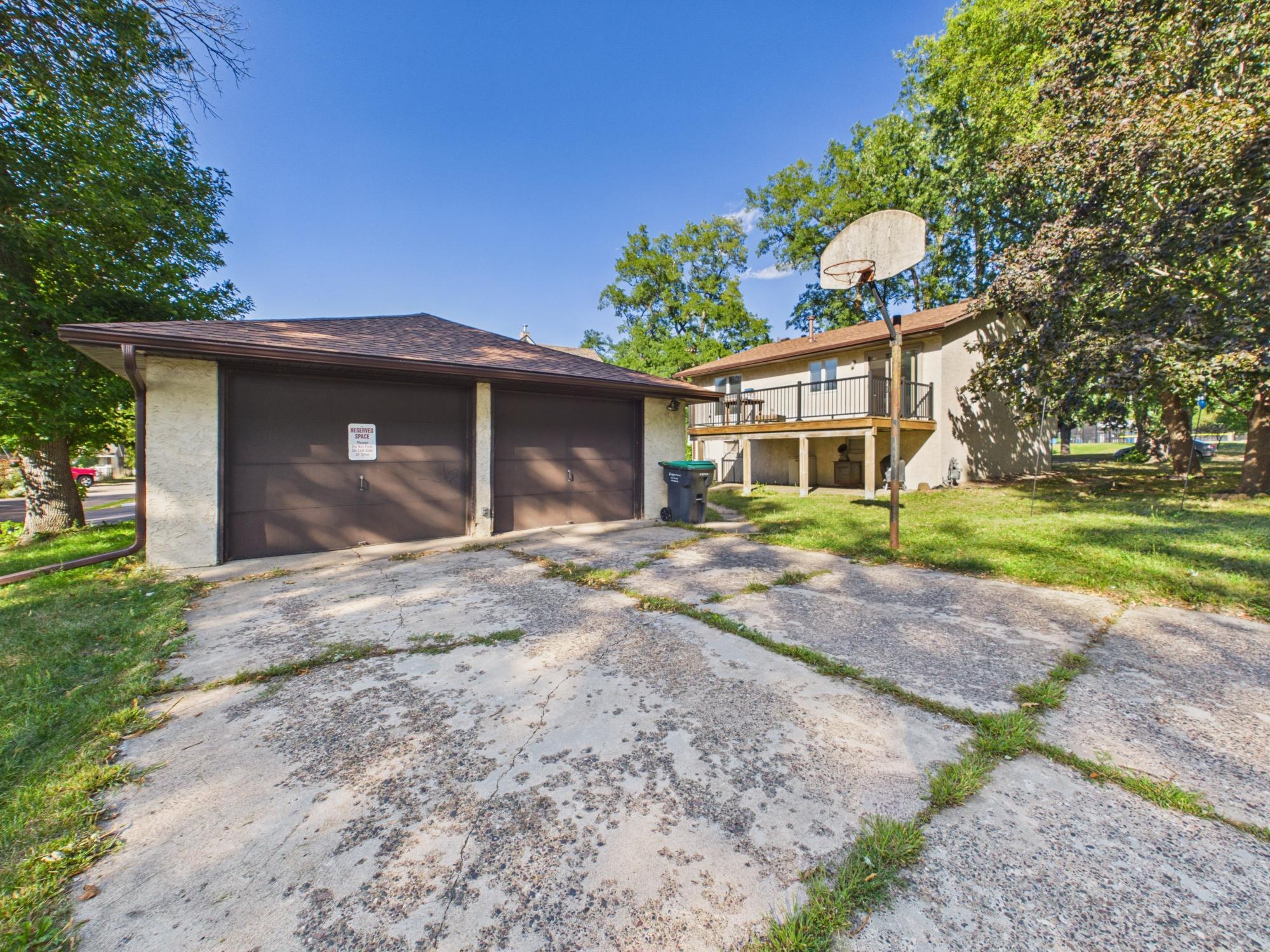View of Residential at 2253 Charles Street, North Saint Paul MN 55109, North Saint Paul (22 of 25) - Mike Wilen | Minnesota Team Real Estate