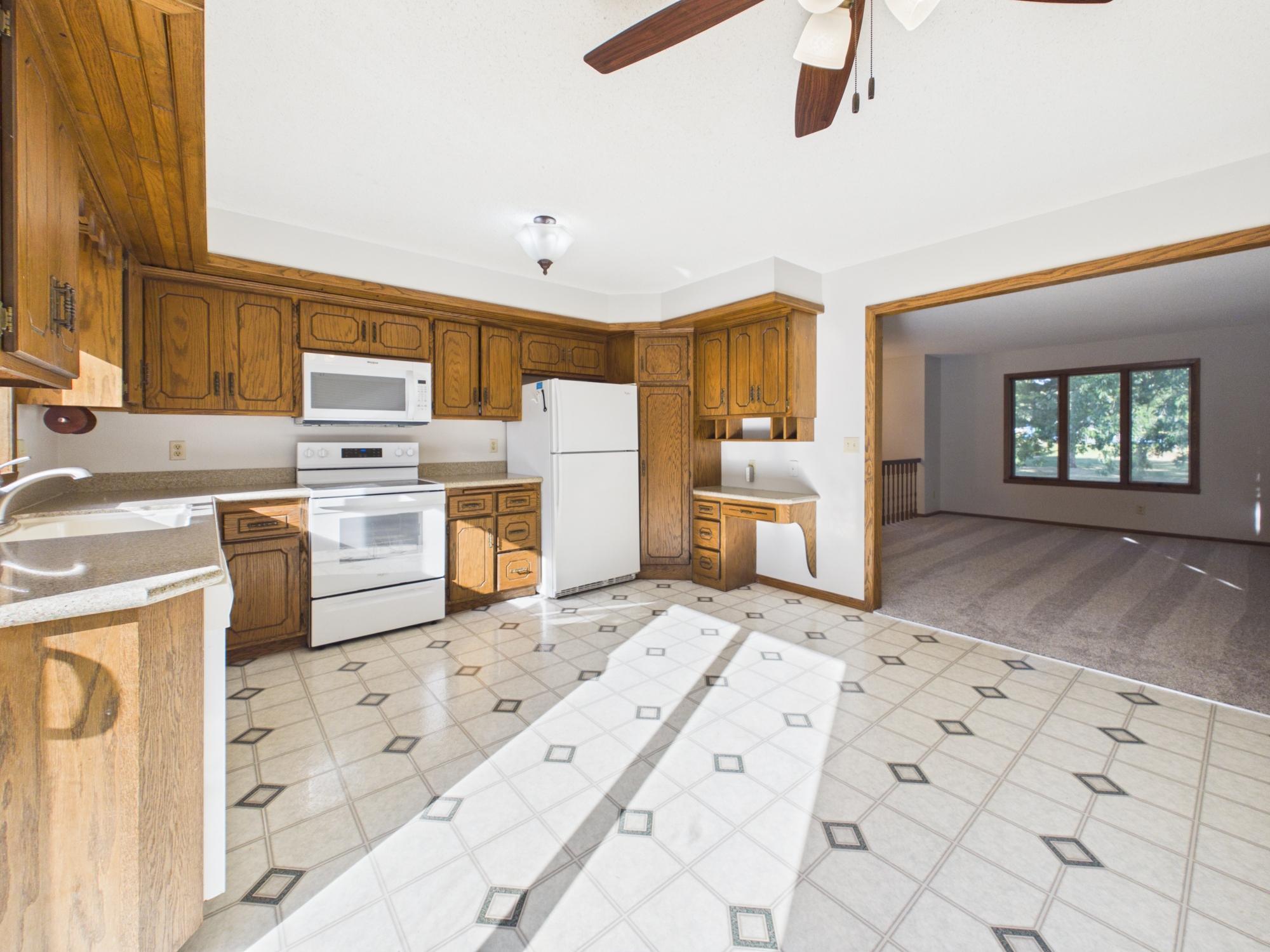 View of Residential at 2253 Charles Street, North Saint Paul MN 55109, North Saint Paul (18 of 25) - Mike Wilen | Minnesota Team Real Estate