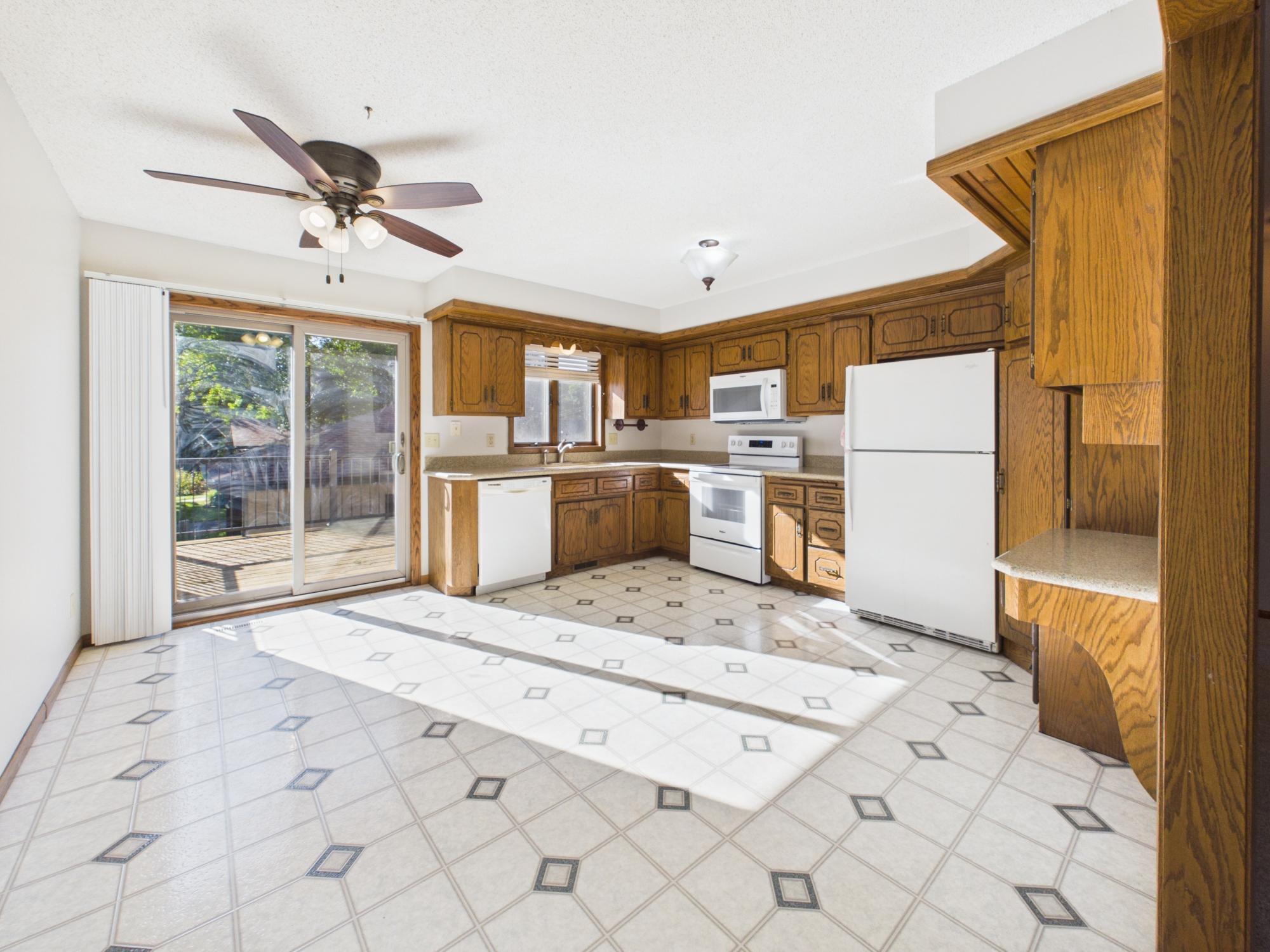 View of Residential at 2253 Charles Street, North Saint Paul MN 55109, North Saint Paul (17 of 25) - Mike Wilen | Minnesota Team Real Estate