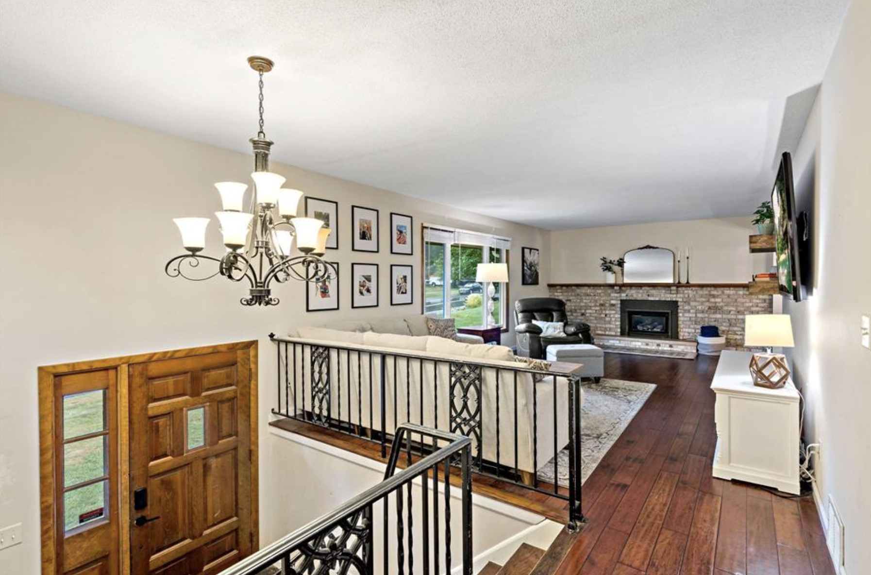 View of Residential at 12708 Parkwood Drive, Burnsville MN 55337, Burnsville (3 of 35) - Mike Wilen | Minnesota Team Real Estate