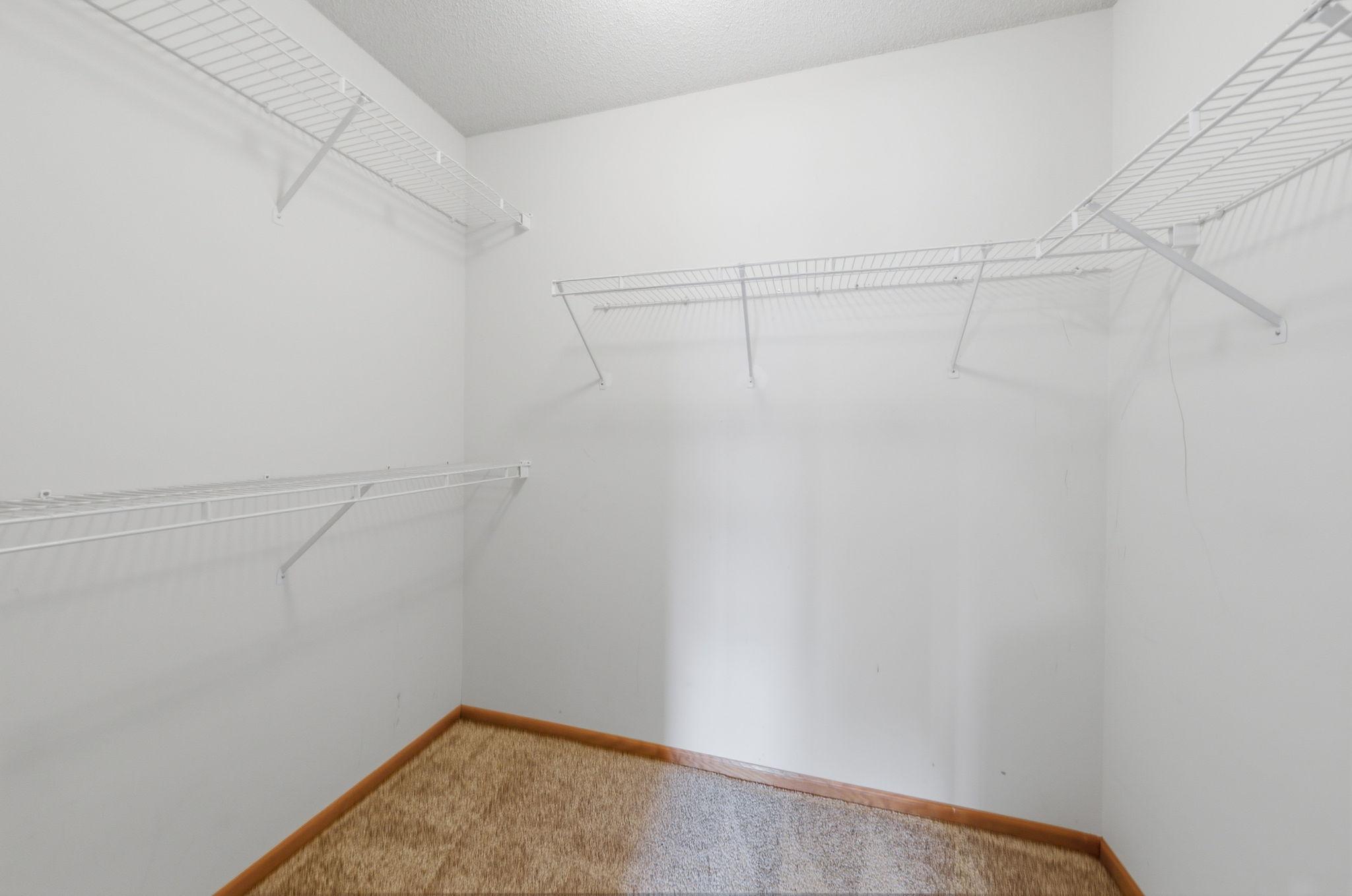 View of Residential at 14172 Plymouth Avenue #28, Burnsville MN 55337, Burnsville (18 of 21) - Mike Wilen | Minnesota Team Real Estate