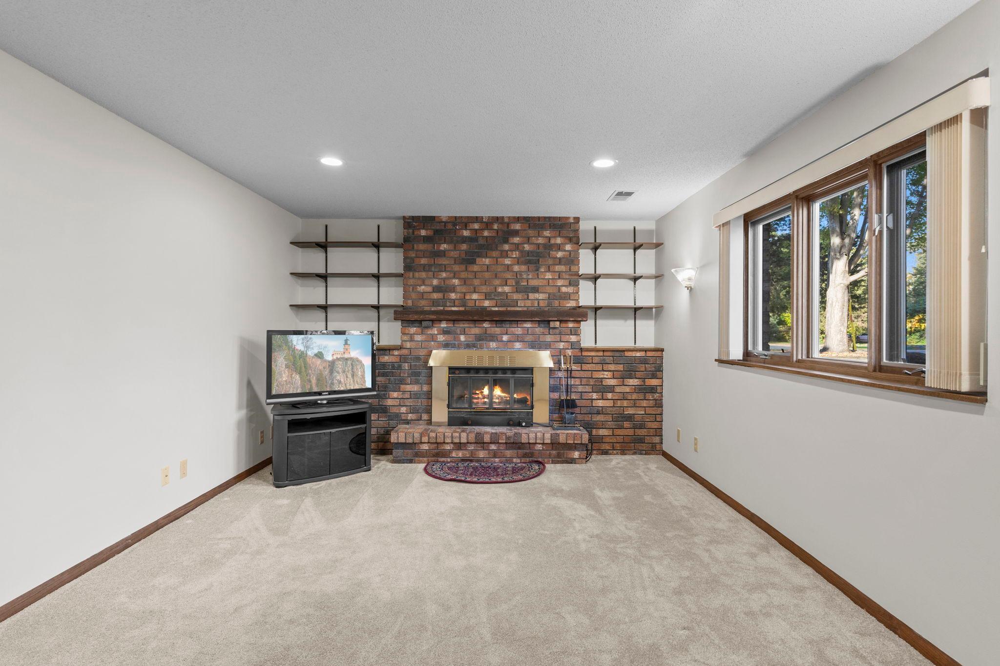 View of Residential at 6733 Willow Lane, Brooklyn Center MN 55430, Brooklyn Center (31 of 72) - Mike Wilen | Minnesota Team Real Estate