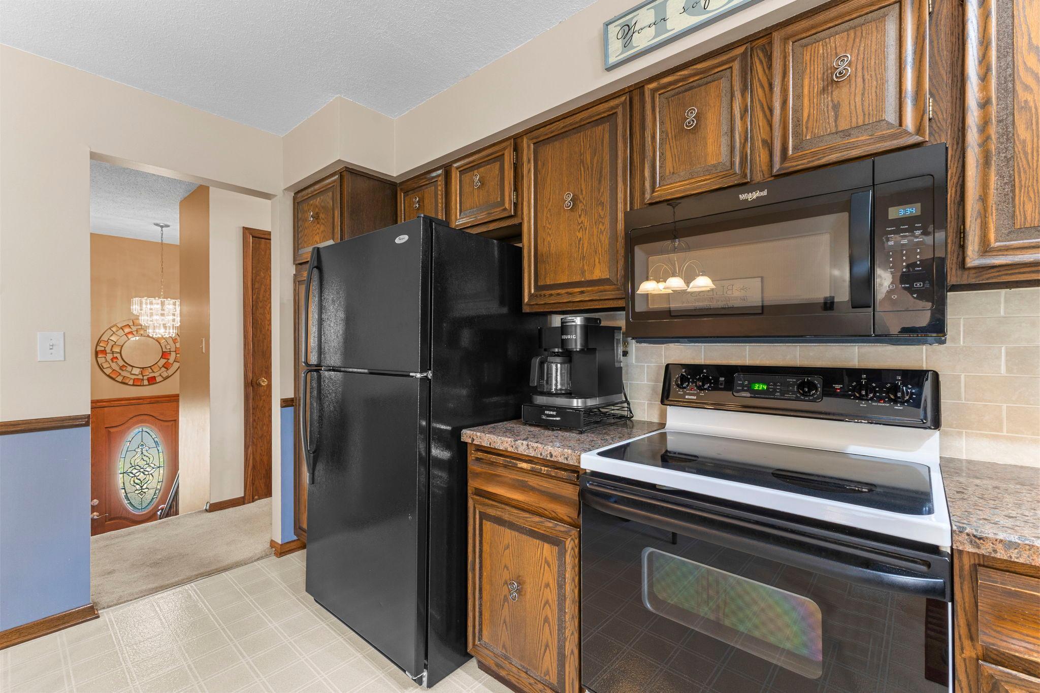 View of Residential at 6733 Willow Lane, Brooklyn Center MN 55430, Brooklyn Center (21 of 72) - Mike Wilen | Minnesota Team Real Estate