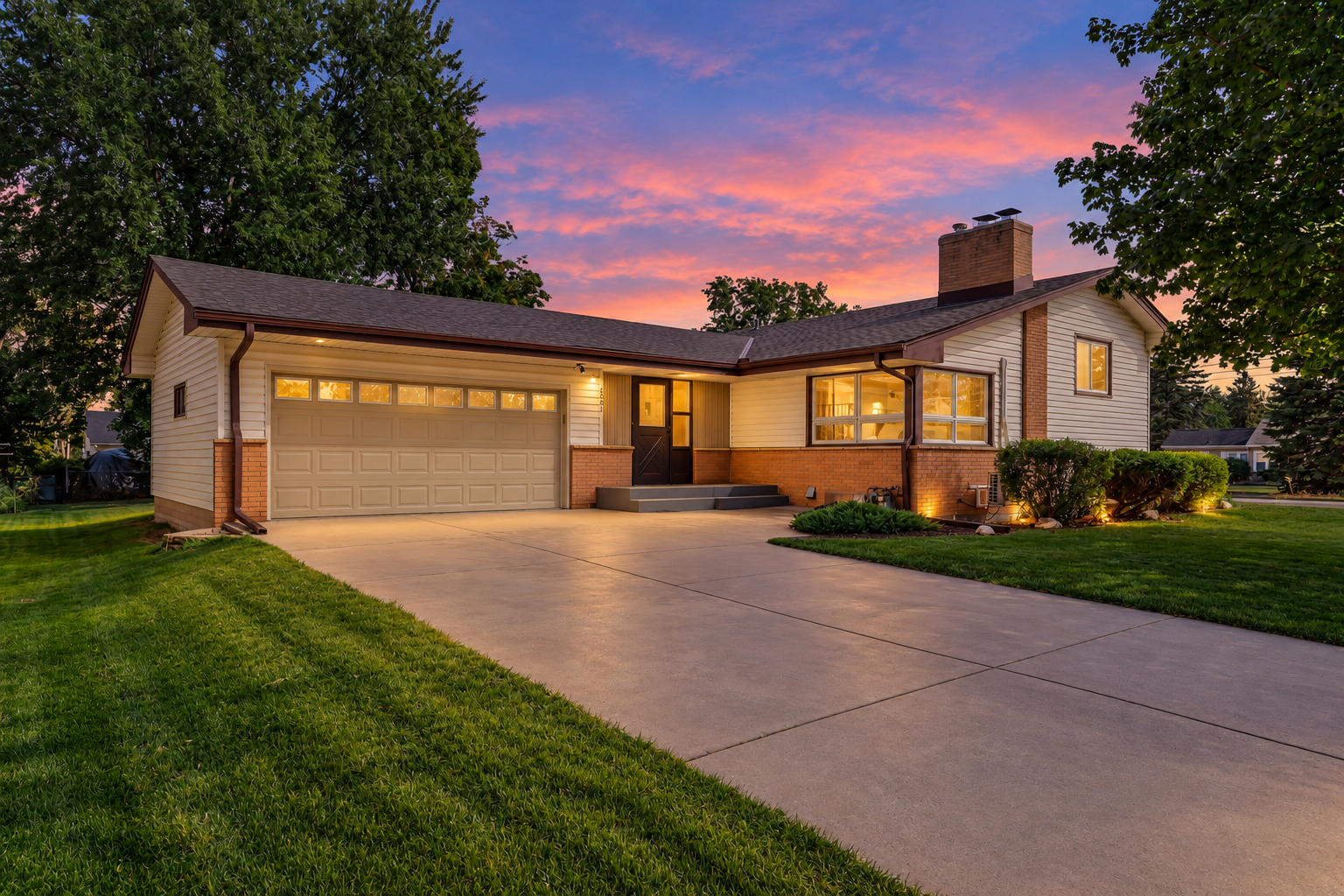 View of Residential at 6501 Pierce Street, Fridley MN 55432, Fridley (2 of 29) - Mike Wilen | Minnesota Team Real Estate