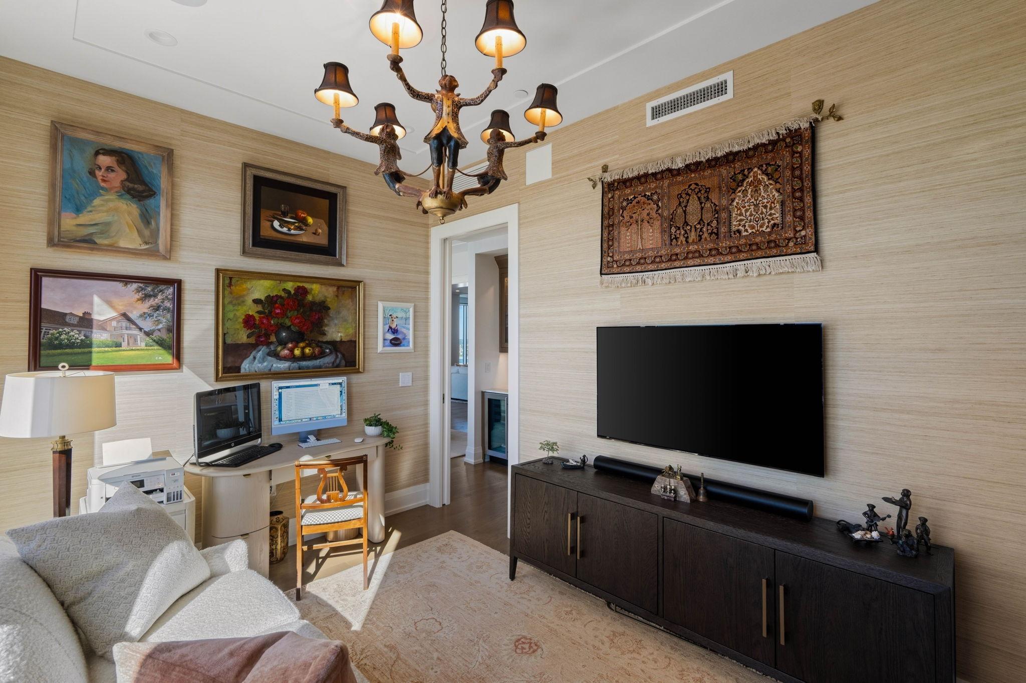 View of Residential at 1111 River Parkway #20B, Minneapolis MN 55415, Minneapolis (53 of 120) - Mike Wilen | Minnesota Team Real Estate