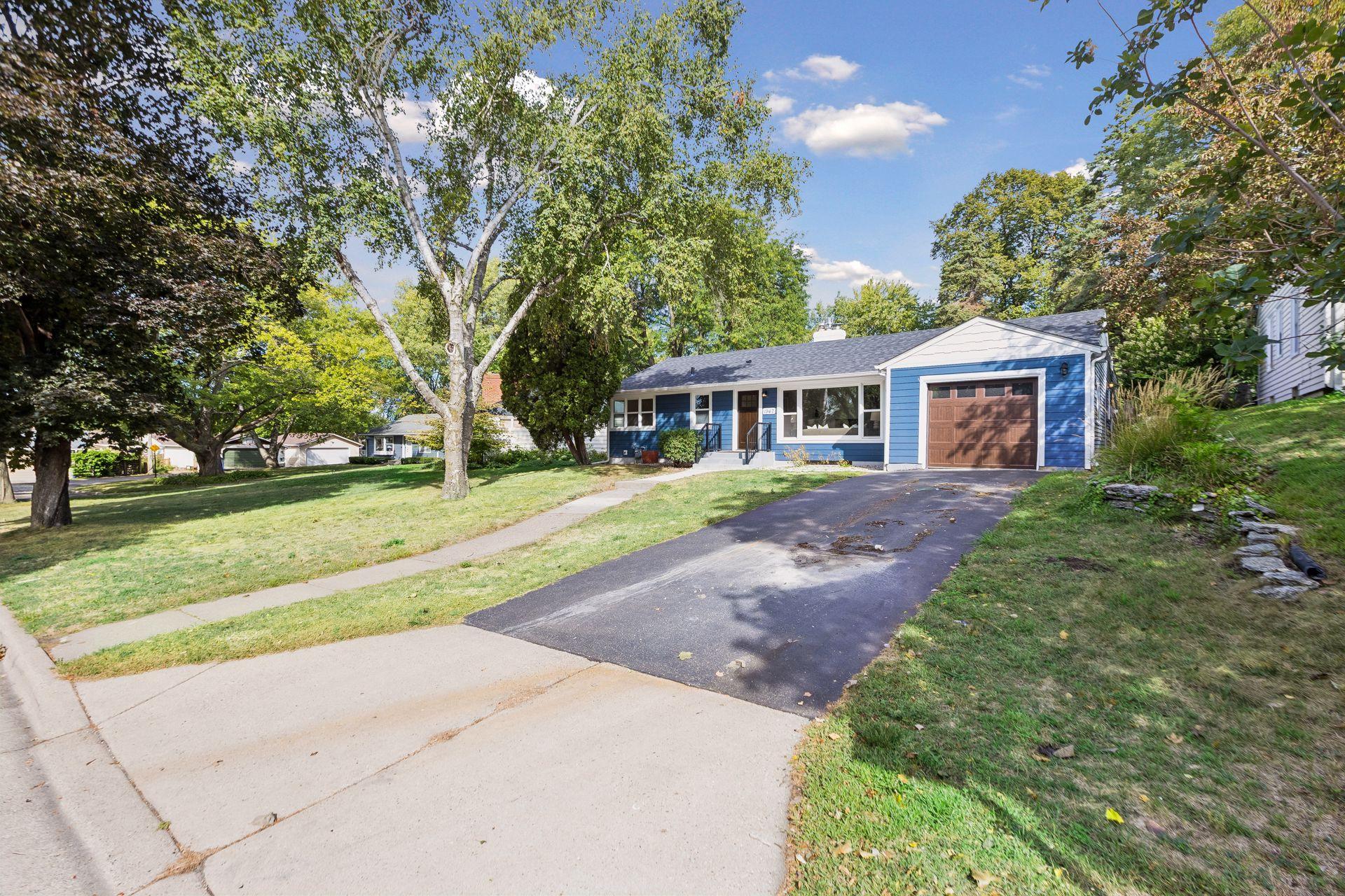 View of Residential at 1947 Yorkshire Court, Saint Paul MN 55116, Saint Paul (40 of 40) - Mike Wilen | Minnesota Team Real Estate