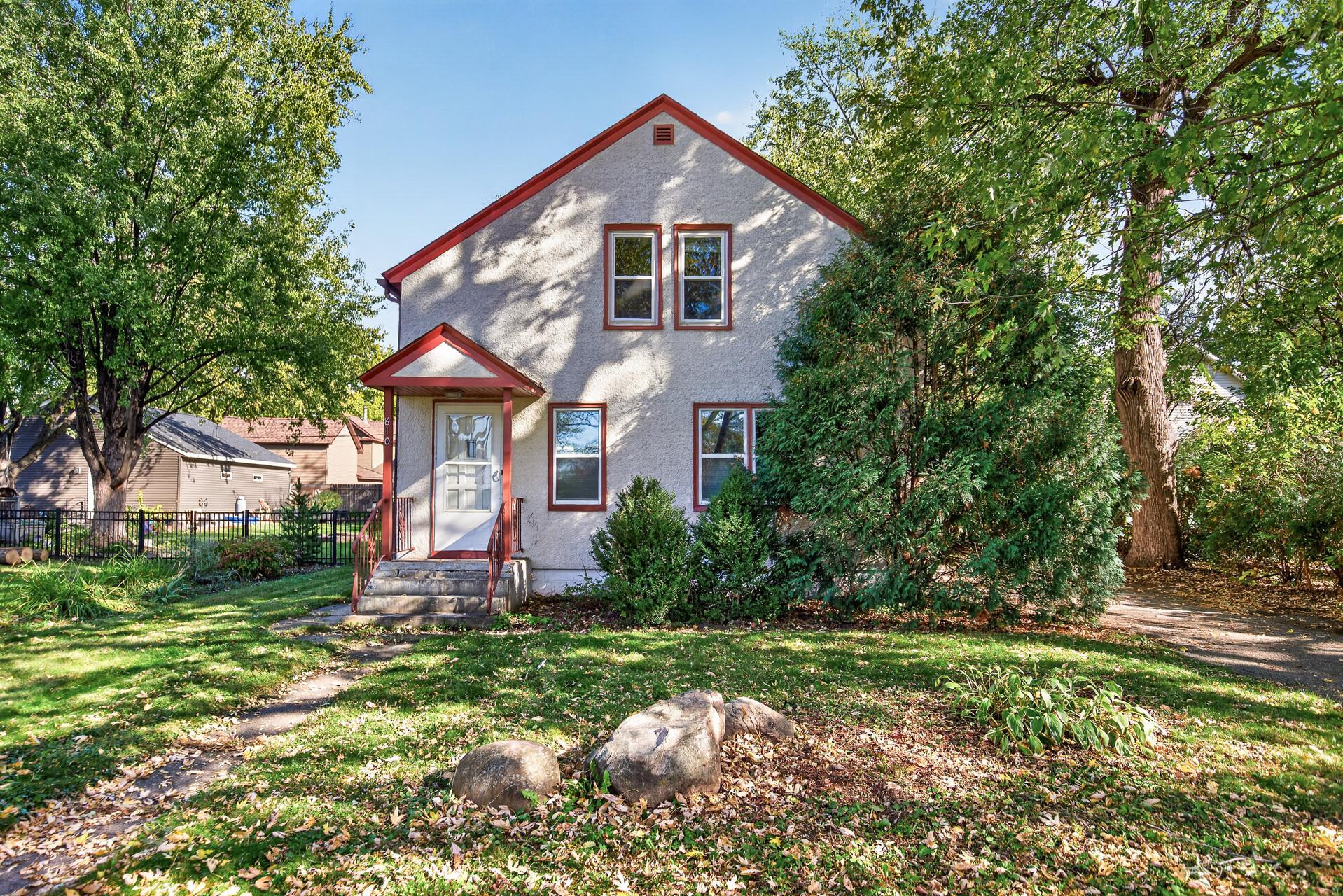 View of Single Family at 810 Summit Avenue, Saint Paul Park - Mike Wilen | Minnesota Team Real Estate