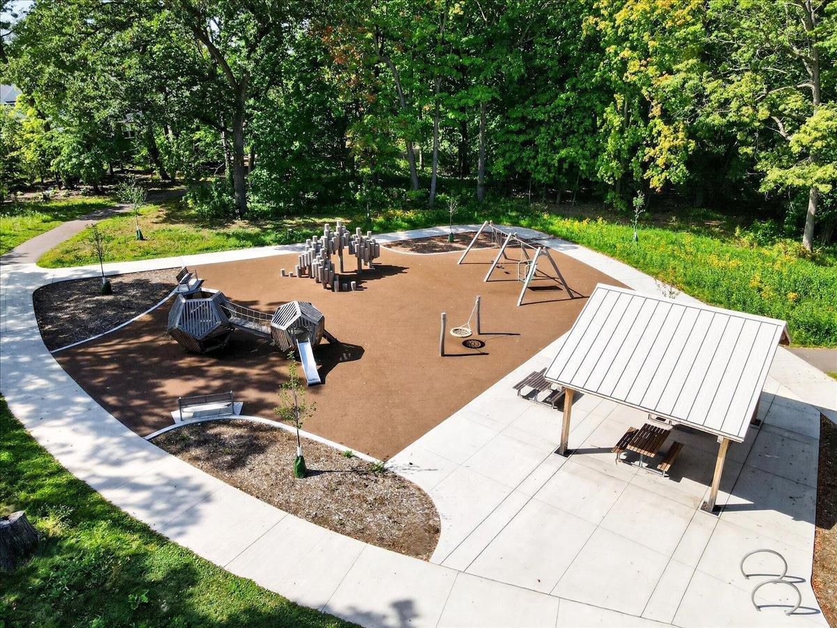 View of Residential at 17250 47th Avenue, Plymouth MN 55446, Plymouth (47 of 48) - Mike Wilen | Minnesota Team Real Estate