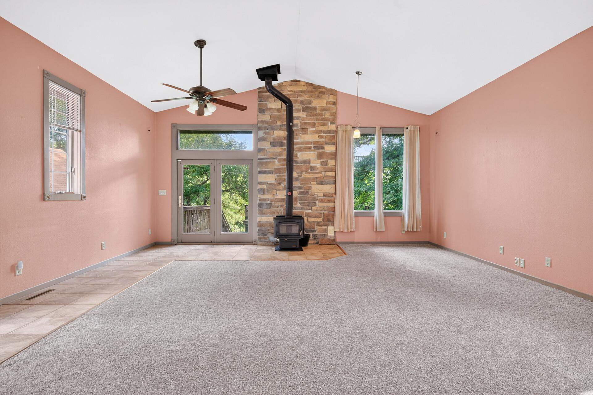 View of Residential at 412 Hazel Street, Saint Paul MN 55119, Saint Paul (18 of 47) - Mike Wilen | Minnesota Team Real Estate