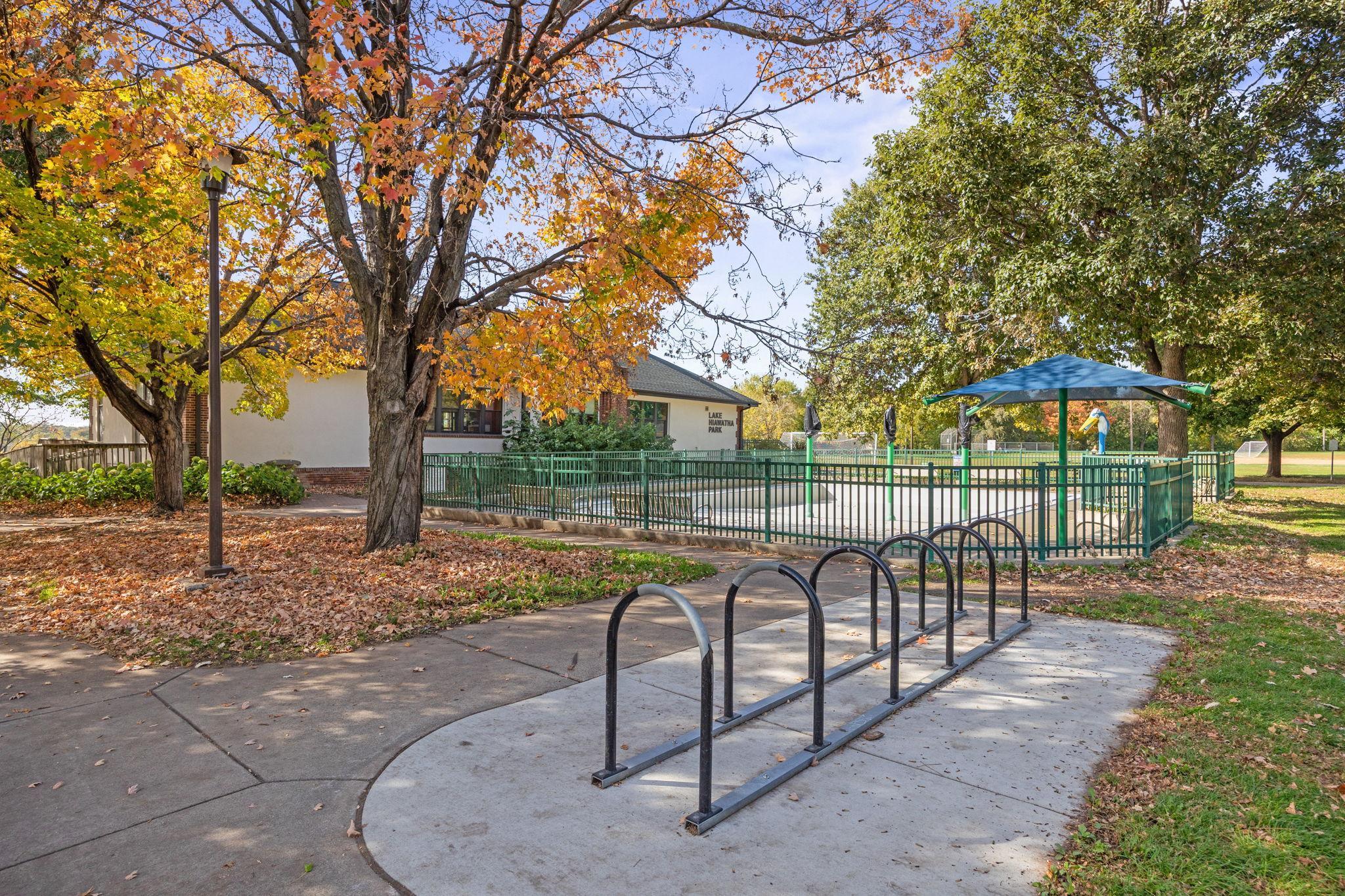 View of Residential at 4445 30th Avenue, Minneapolis MN 55406, Minneapolis (33 of 39) - Mike Wilen | Minnesota Team Real Estate