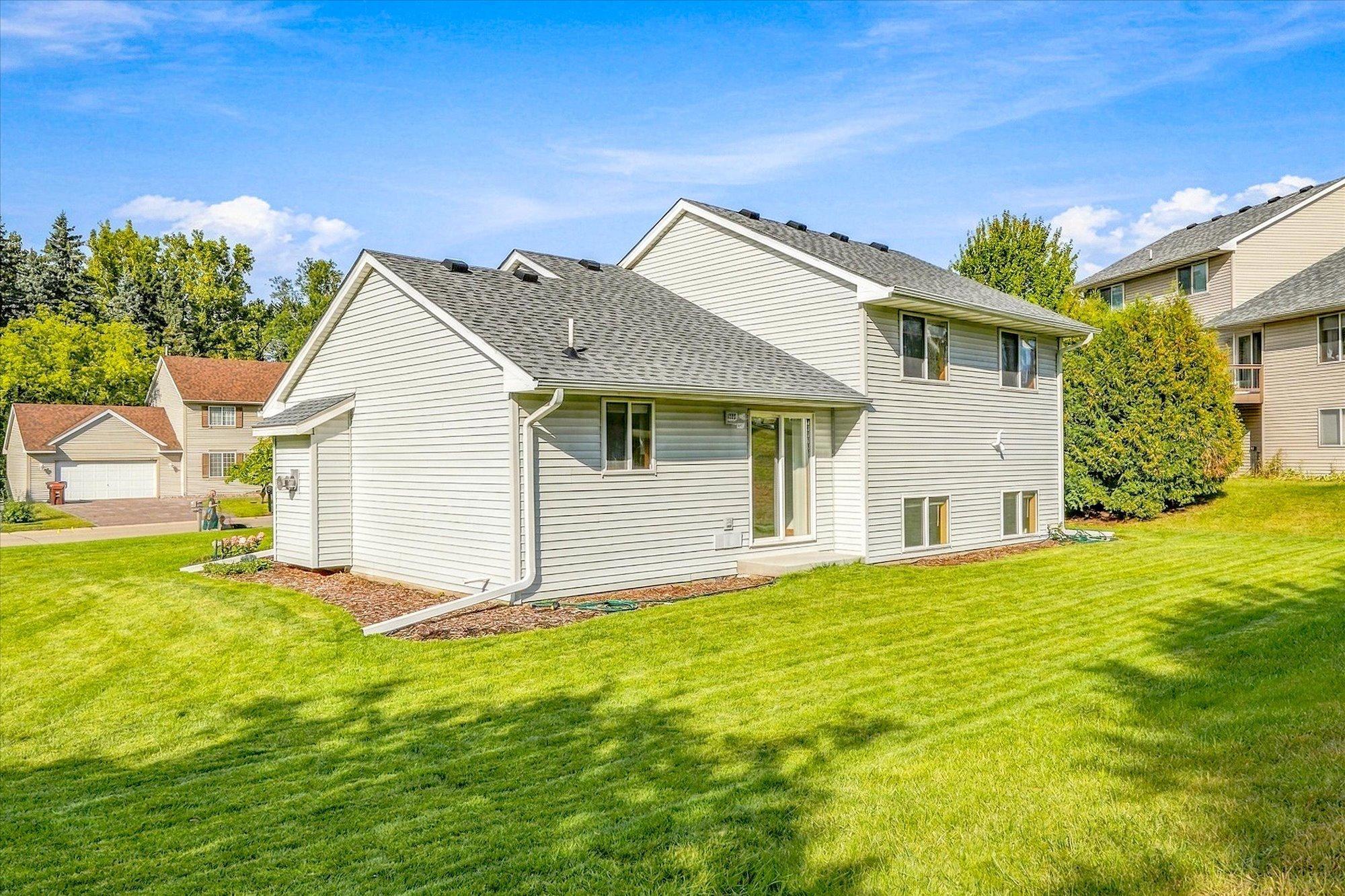 View of Residential at 342 Parkview Lane, Maplewood MN 55119, Maplewood (36 of 41) - Mike Wilen | Minnesota Team Real Estate