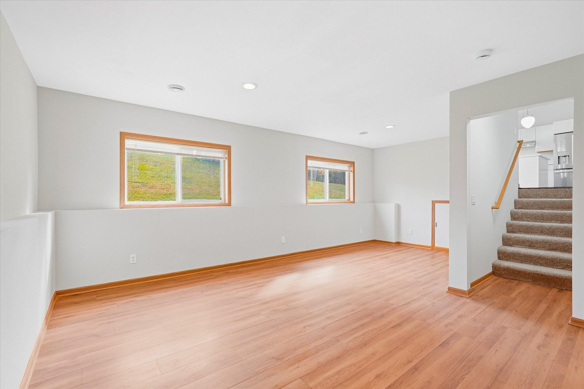 View of Residential at 342 Parkview Lane, Maplewood MN 55119, Maplewood (29 of 41) - Mike Wilen | Minnesota Team Real Estate