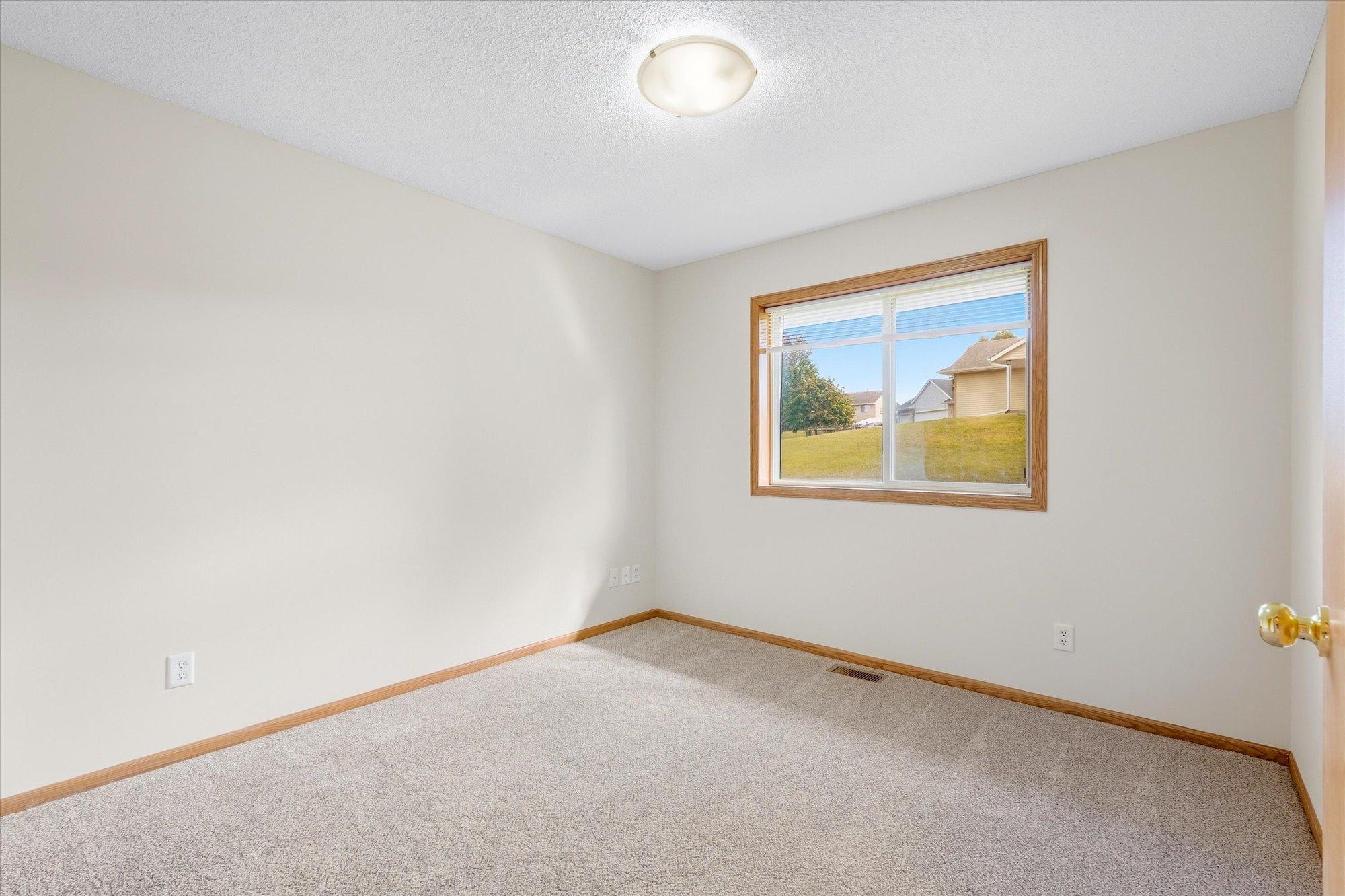 View of Residential at 342 Parkview Lane, Maplewood MN 55119, Maplewood (19 of 41) - Mike Wilen | Minnesota Team Real Estate