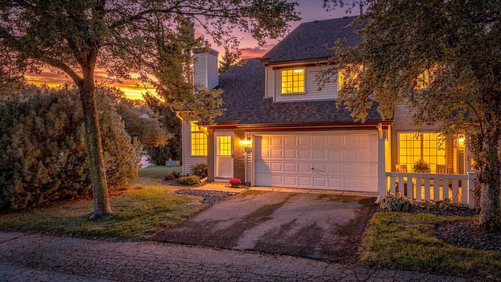 View of (TH) Side x Side at 4068 Wilshire Circle, Shoreview - Mike Wilen | Minnesota Team Real Estate