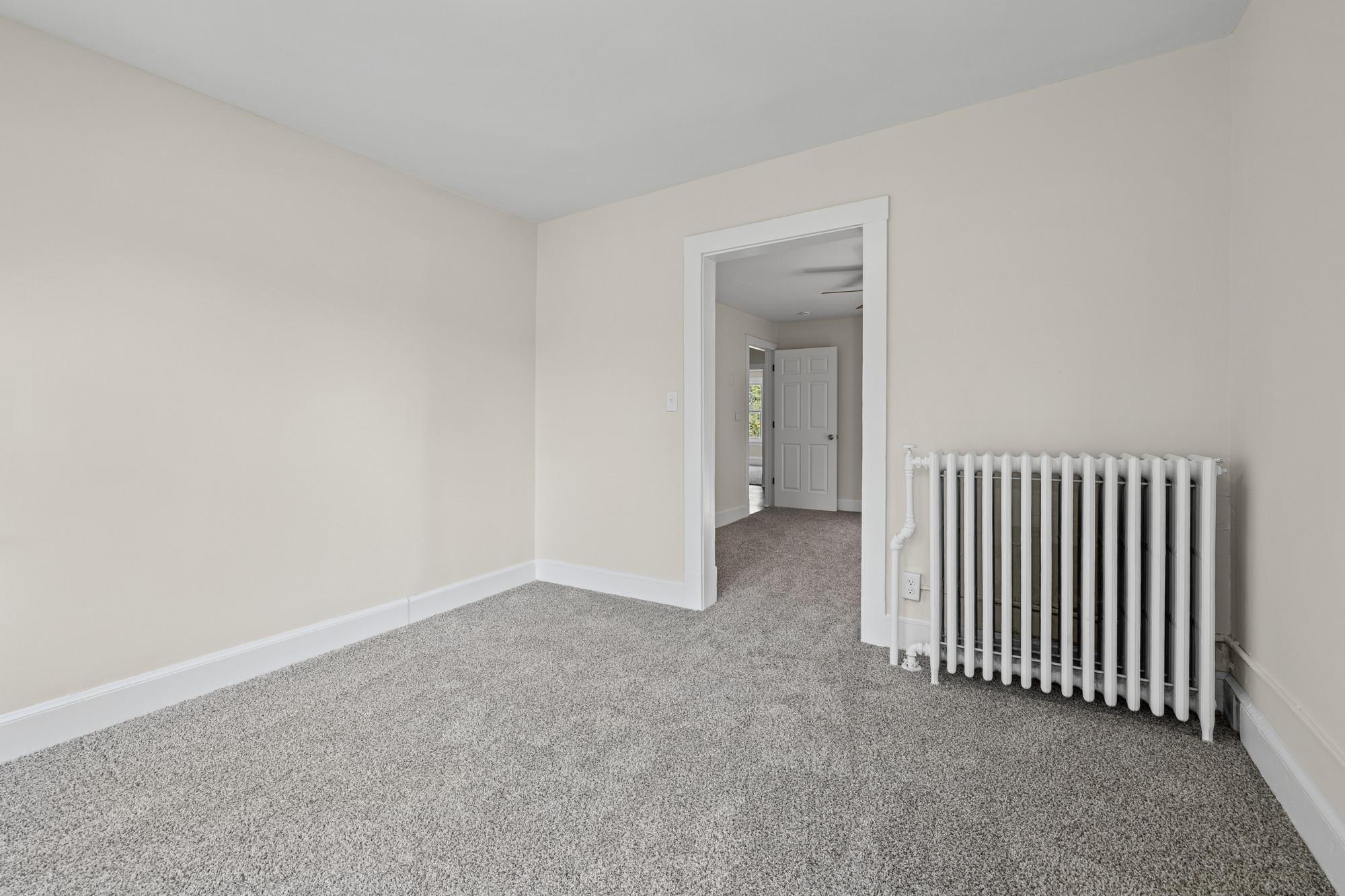 View of Residential at 892 Marshall Avenue, Saint Paul MN 55104, Saint Paul (28 of 53) - Mike Wilen | Minnesota Team Real Estate