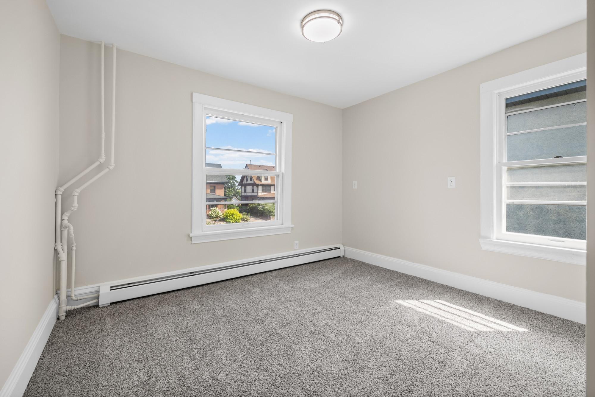 View of Residential at 892 Marshall Avenue, Saint Paul MN 55104, Saint Paul (37 of 53) - Mike Wilen | Minnesota Team Real Estate