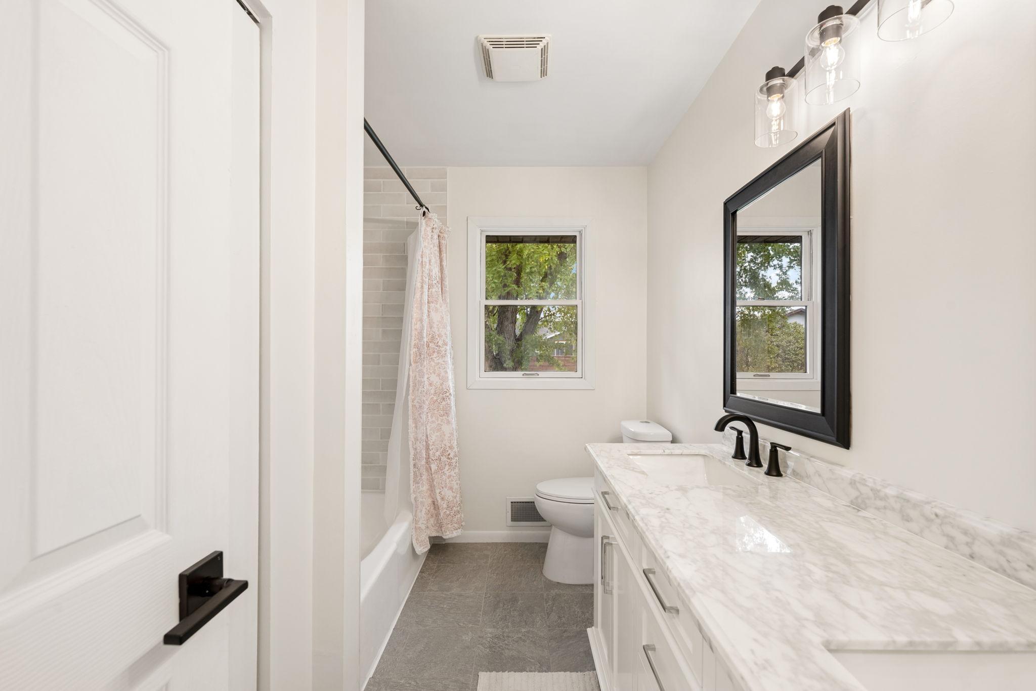 View of Residential at 6607 Colfax Avenue, Brooklyn Center MN 55430, Brooklyn Center (7 of 26) - Mike Wilen | Minnesota Team Real Estate