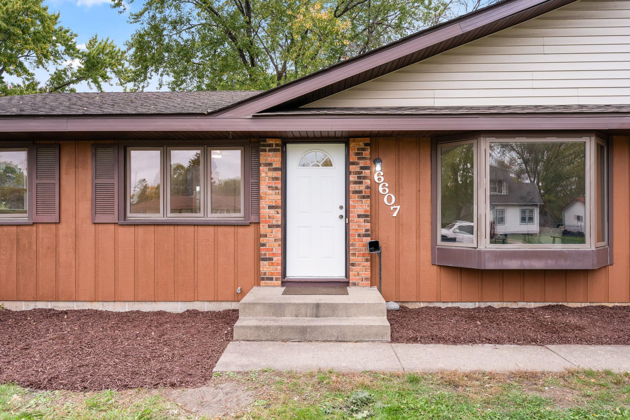 View of Residential at 6607 Colfax Avenue, Brooklyn Center MN 55430, Brooklyn Center (20 of 26) - Mike Wilen | Minnesota Team Real Estate