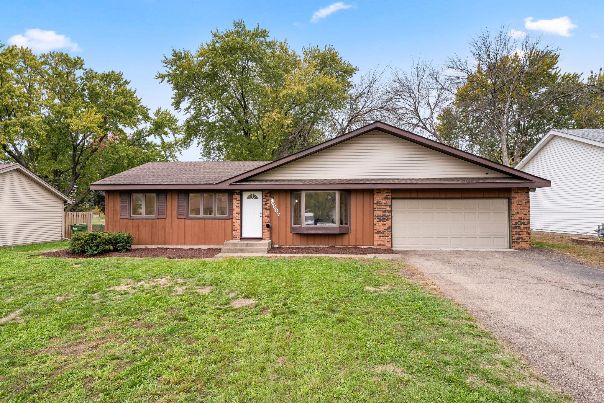 View of Residential at 6607 Colfax Avenue, Brooklyn Center MN 55430, Brooklyn Center (19 of 26) - Mike Wilen | Minnesota Team Real Estate
