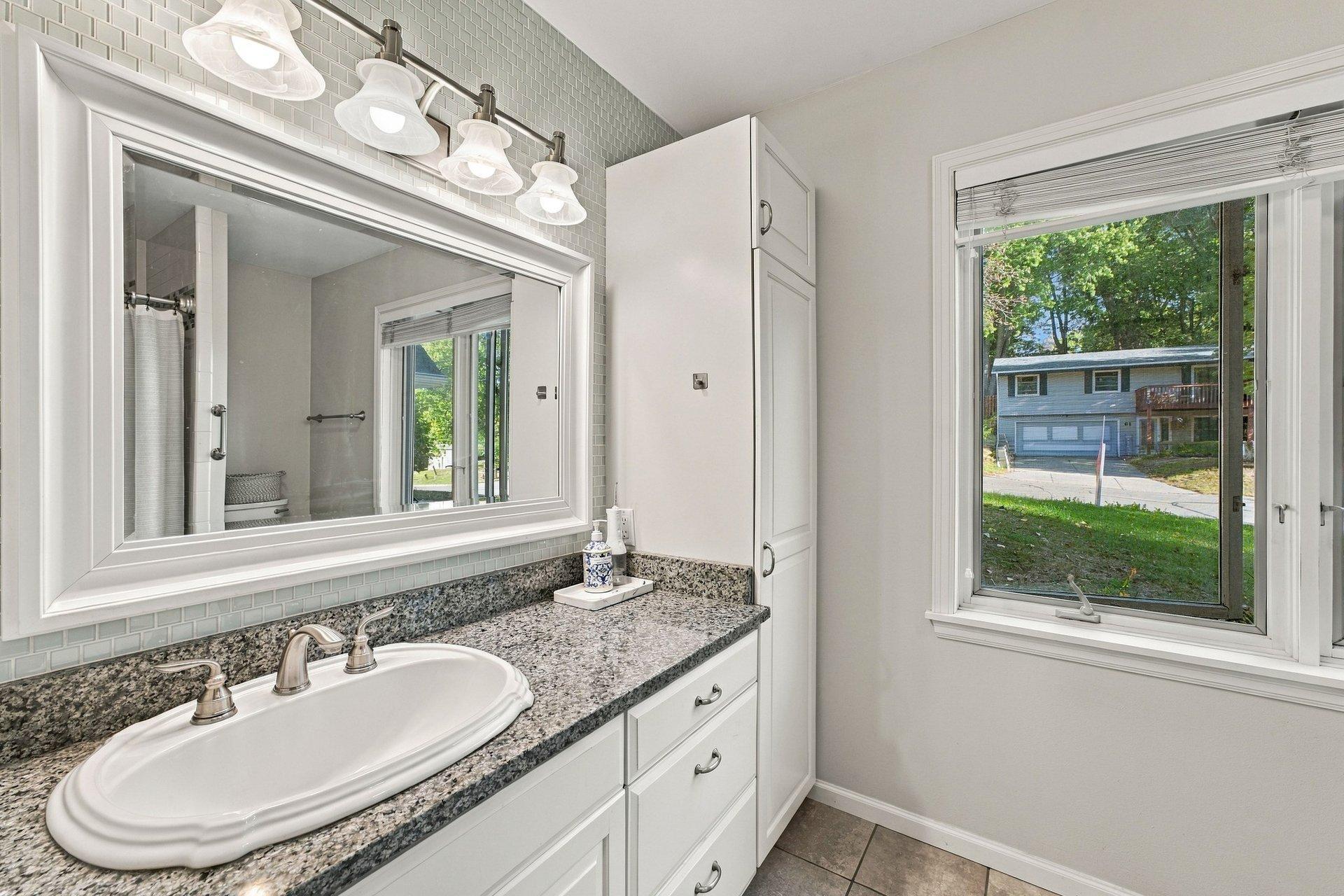 View of Residential at 60 Imperial Drive, West Saint Paul MN 55118, West Saint Paul (11 of 50) - Mike Wilen | Minnesota Team Real Estate