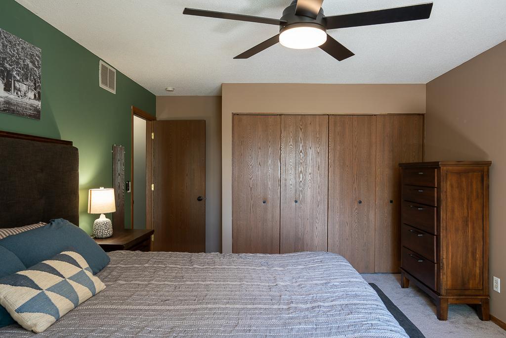 View of Residential at 9478 Ranchview Lane, Maple Grove MN 55369, Maple Grove (25 of 35) - Mike Wilen | Minnesota Team Real Estate