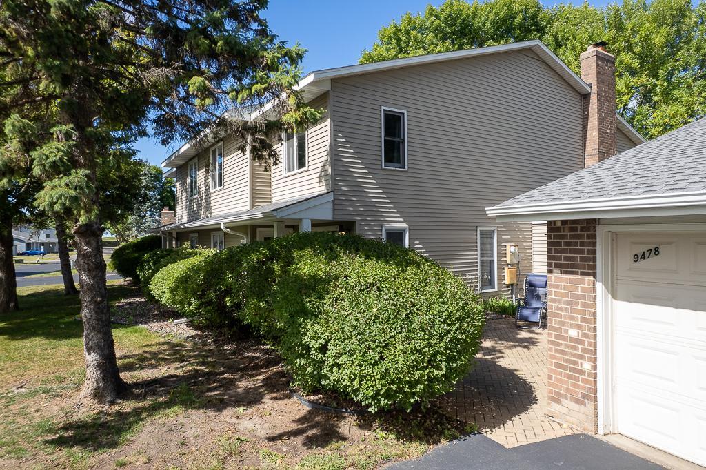 View of Residential at 9478 Ranchview Lane, Maple Grove MN 55369, Maple Grove (3 of 35) - Mike Wilen | Minnesota Team Real Estate