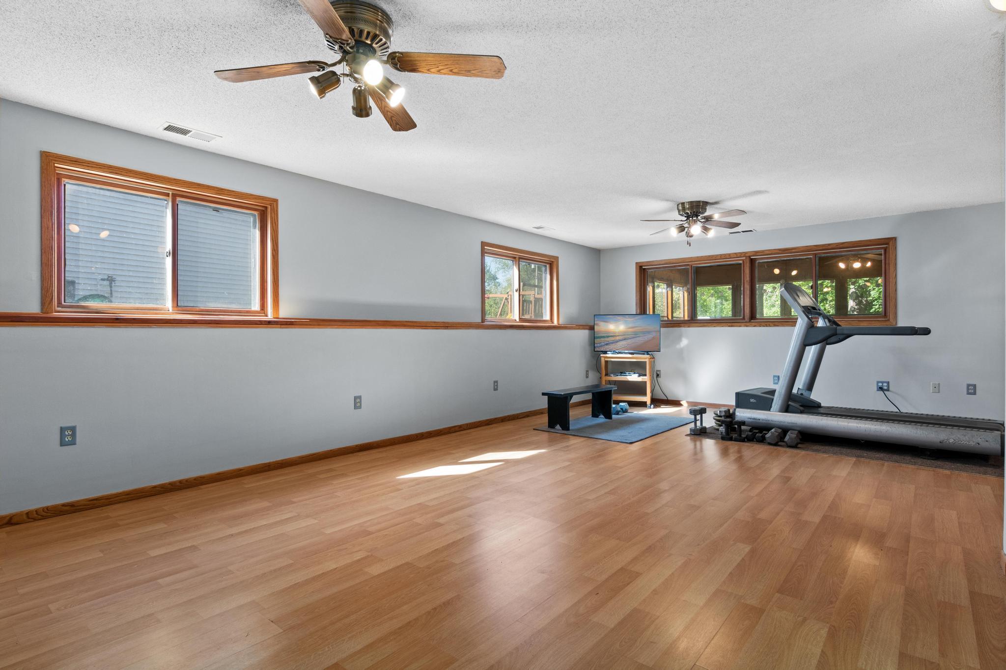 View of Residential at 7720 Long Lake Road, Mounds View MN 55112, Mounds View (17 of 28) - Mike Wilen | Minnesota Team Real Estate