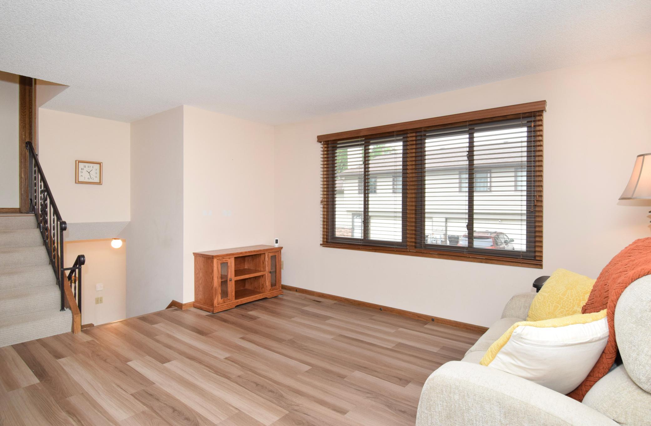 View of Residential at 8724 Maplebrook Circle, Brooklyn Park MN 55445, Brooklyn Park (10 of 23) - Mike Wilen | Minnesota Team Real Estate