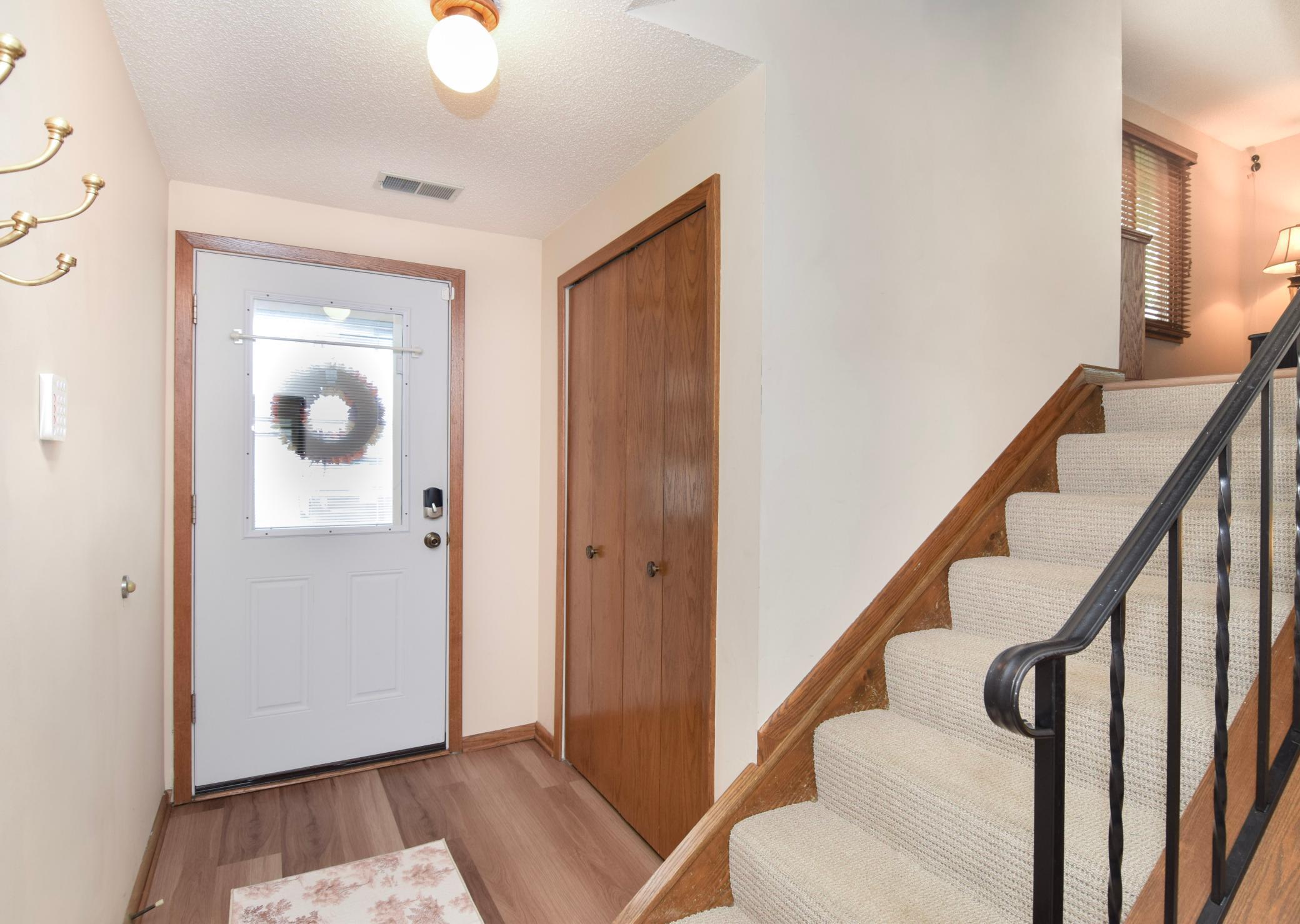 View of Residential at 8724 Maplebrook Circle, Brooklyn Park MN 55445, Brooklyn Park (3 of 23) - Mike Wilen | Minnesota Team Real Estate
