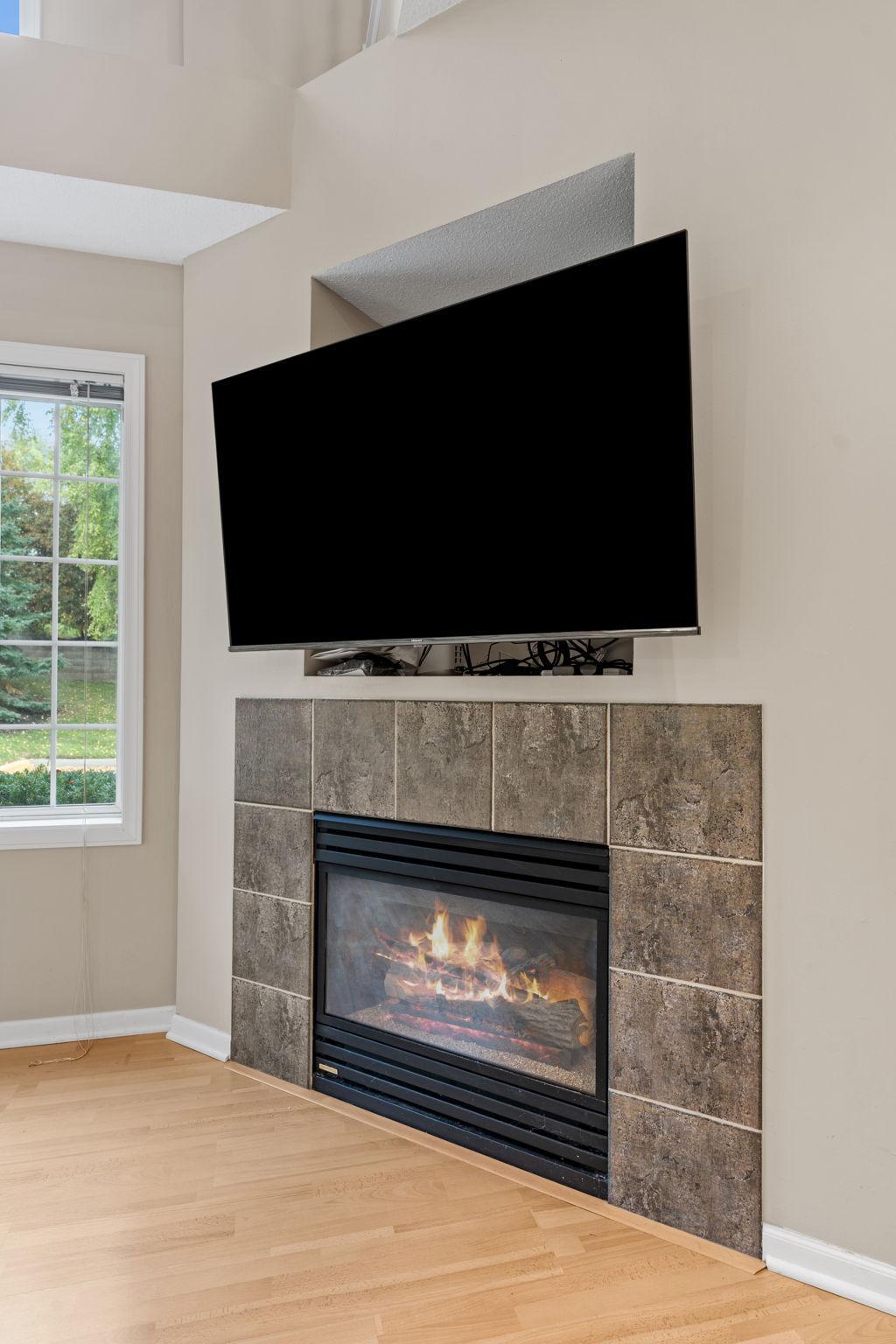 View of Residential at 320 Willoughby Way, Minnetonka MN 55305, Minnetonka (12 of 38) - Mike Wilen | Minnesota Team Real Estate