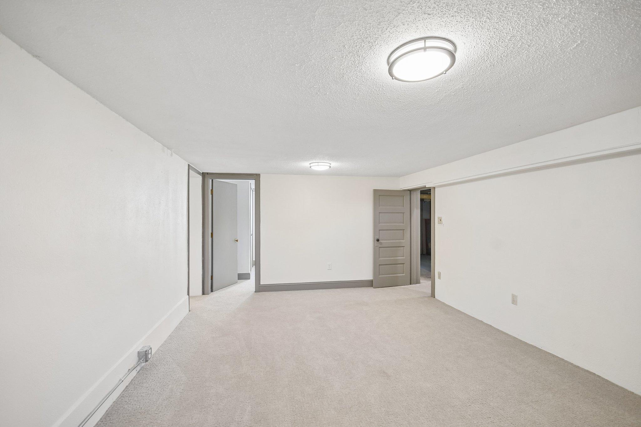 View of Residential at 552 Fairview Avenue, Saint Paul MN 55116, Saint Paul (32 of 62) - Mike Wilen | Minnesota Team Real Estate