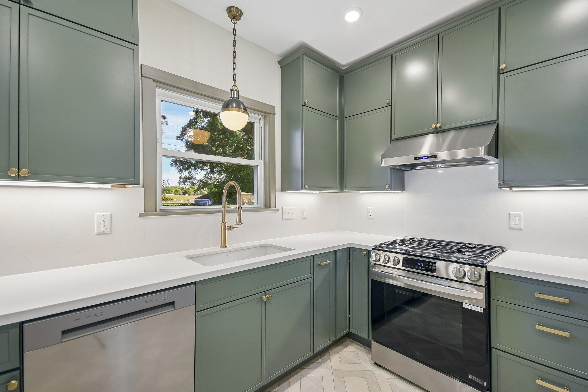 View of Residential at 552 Fairview Avenue, Saint Paul MN 55116, Saint Paul (17 of 62) - Mike Wilen | Minnesota Team Real Estate