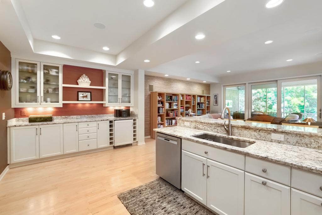 View of Residential at 1340 Waterford Drive, Golden Valley MN 55422, Golden Valley (9 of 38) - Mike Wilen | Minnesota Team Real Estate