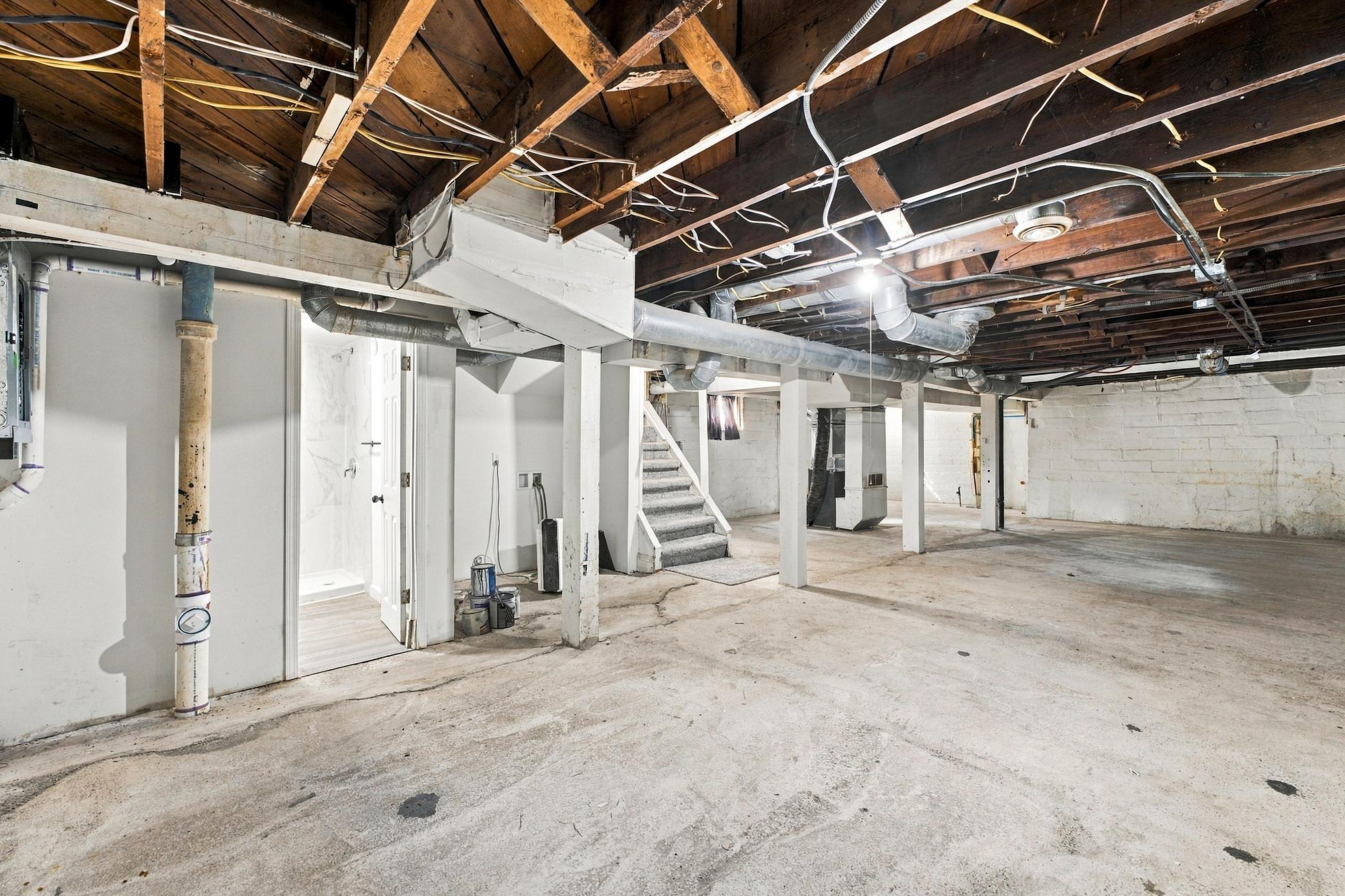 View of Residential at 2810 Penn Avenue, Minneapolis MN 55411, Minneapolis (32 of 39) - Mike Wilen | Minnesota Team Real Estate