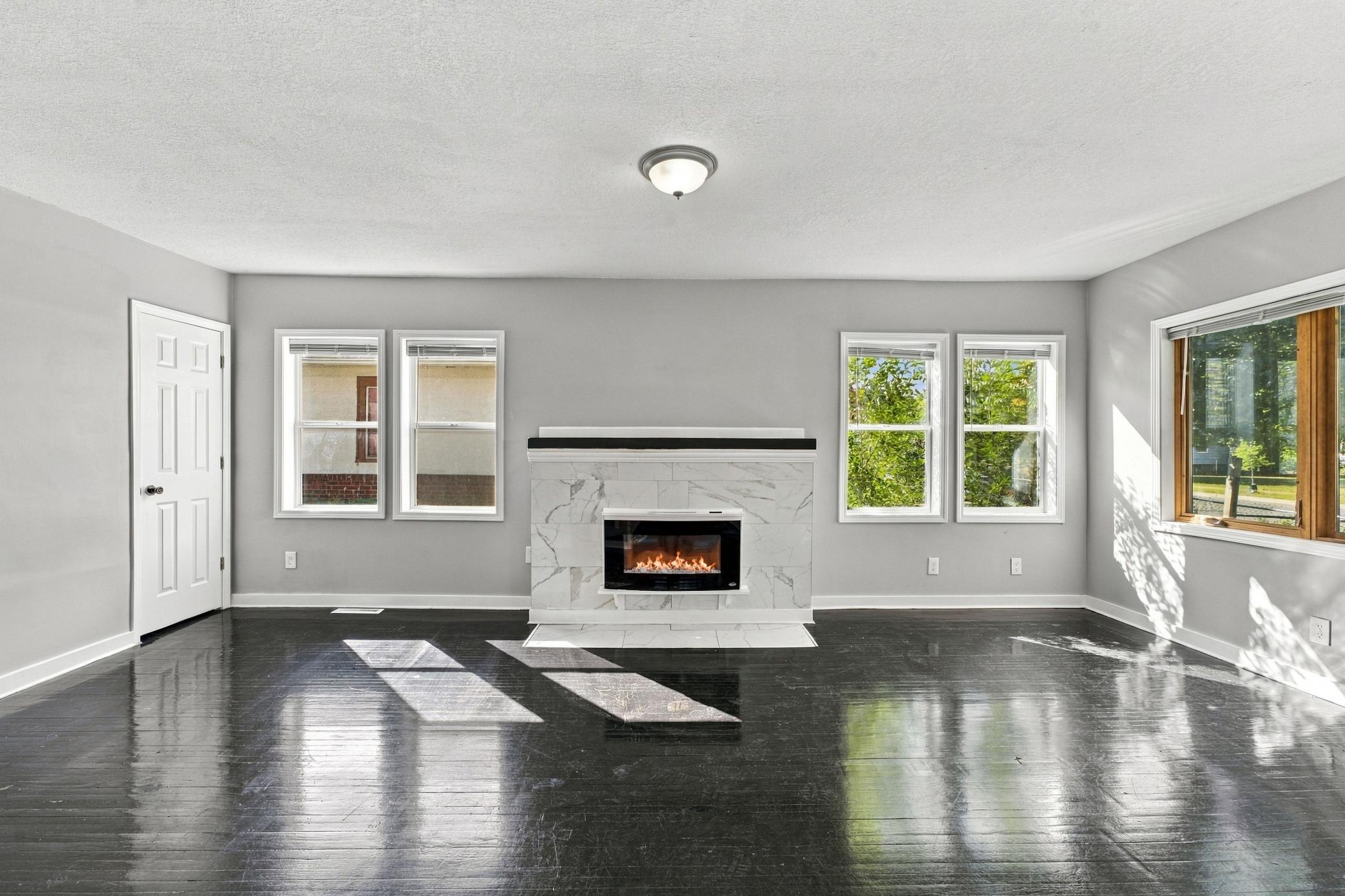 View of Residential at 2810 Penn Avenue, Minneapolis MN 55411, Minneapolis (6 of 39) - Mike Wilen | Minnesota Team Real Estate