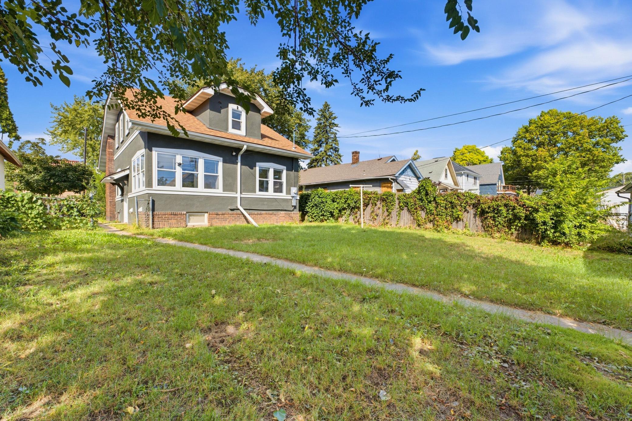 View of Residential at 2810 Penn Avenue, Minneapolis MN 55411, Minneapolis (36 of 39) - Mike Wilen | Minnesota Team Real Estate