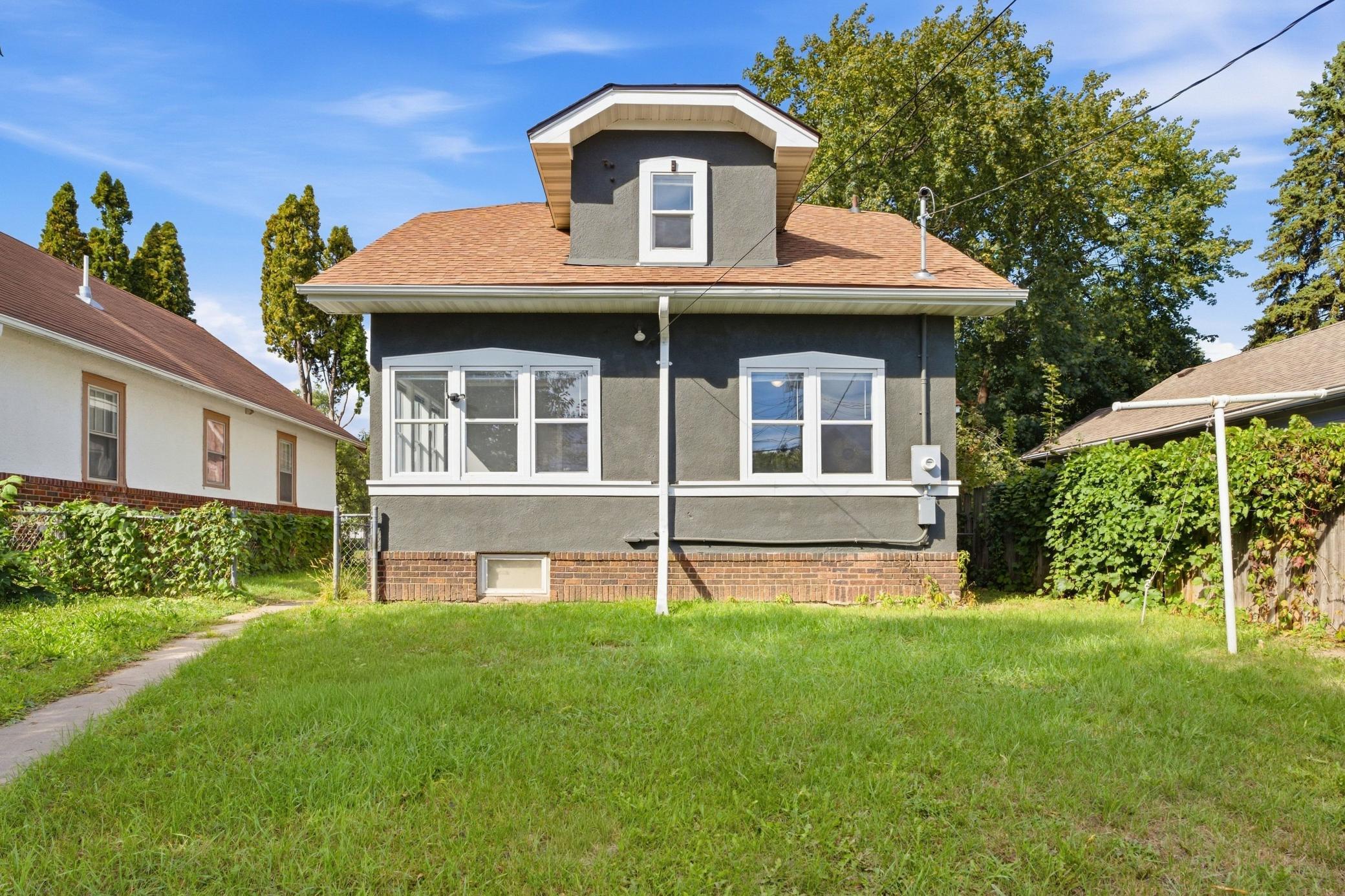 View of Residential at 2810 Penn Avenue, Minneapolis MN 55411, Minneapolis (35 of 39) - Mike Wilen | Minnesota Team Real Estate