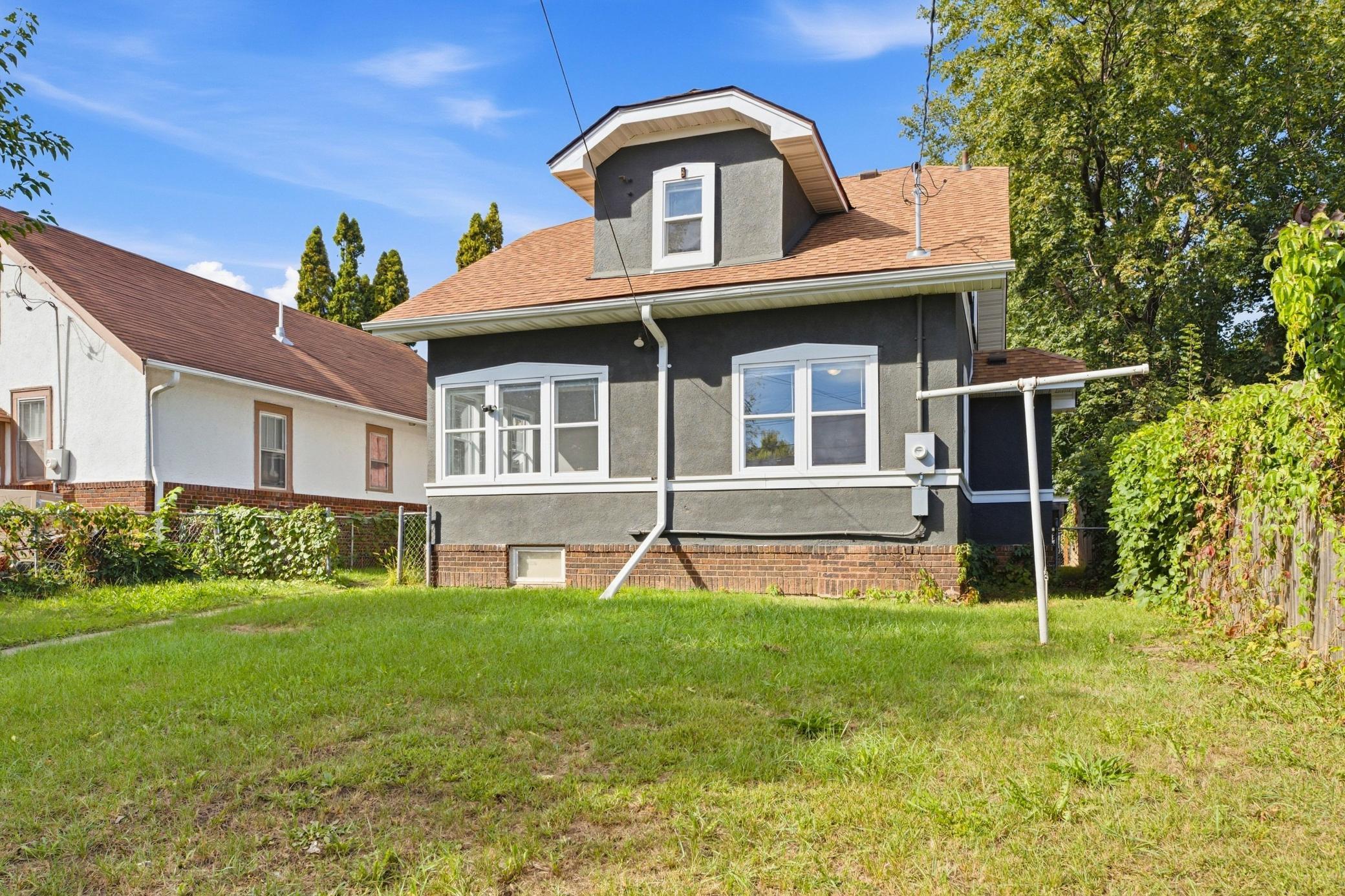 View of Residential at 2810 Penn Avenue, Minneapolis MN 55411, Minneapolis (33 of 39) - Mike Wilen | Minnesota Team Real Estate